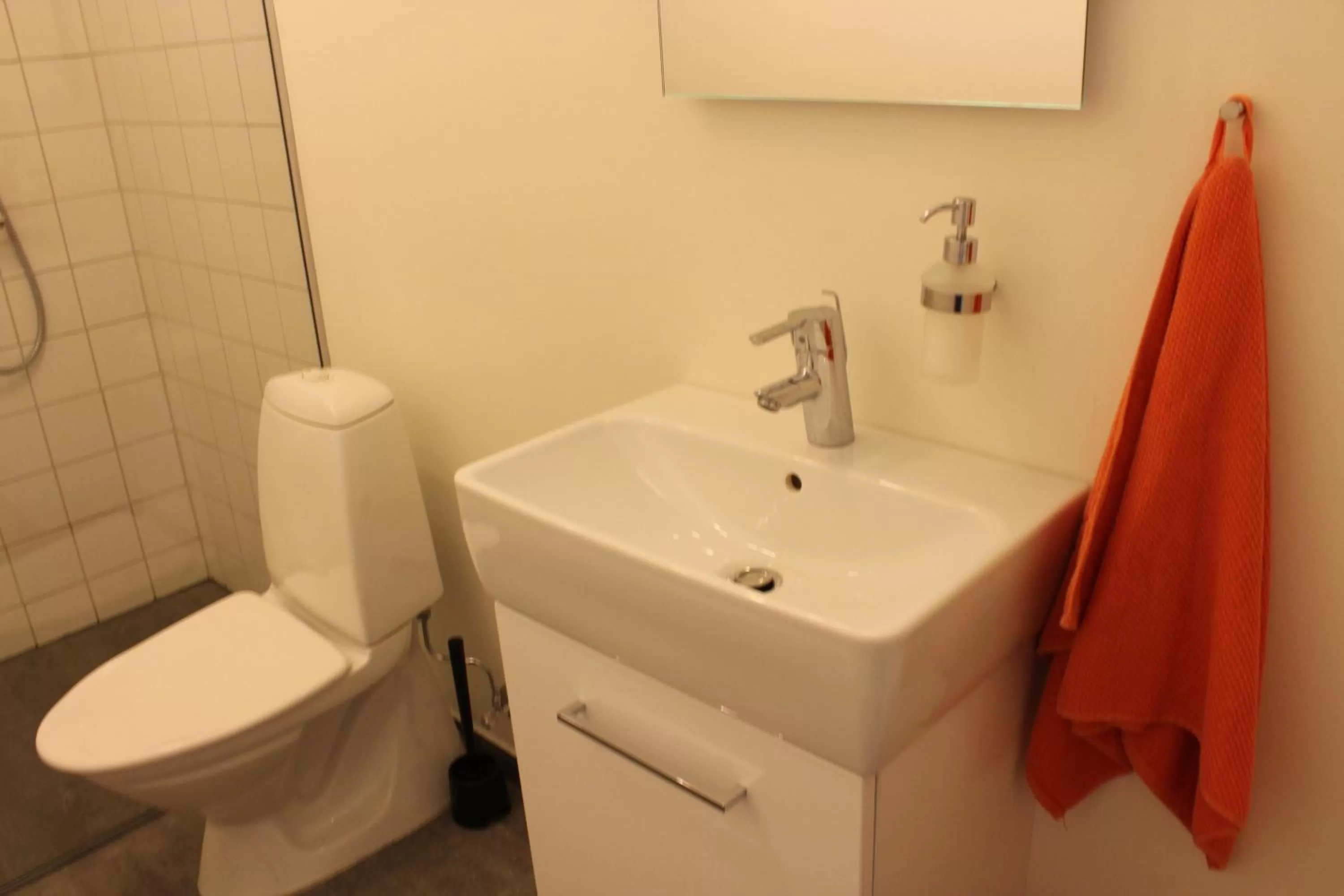 Bathroom in 272 Bed & Breakfast