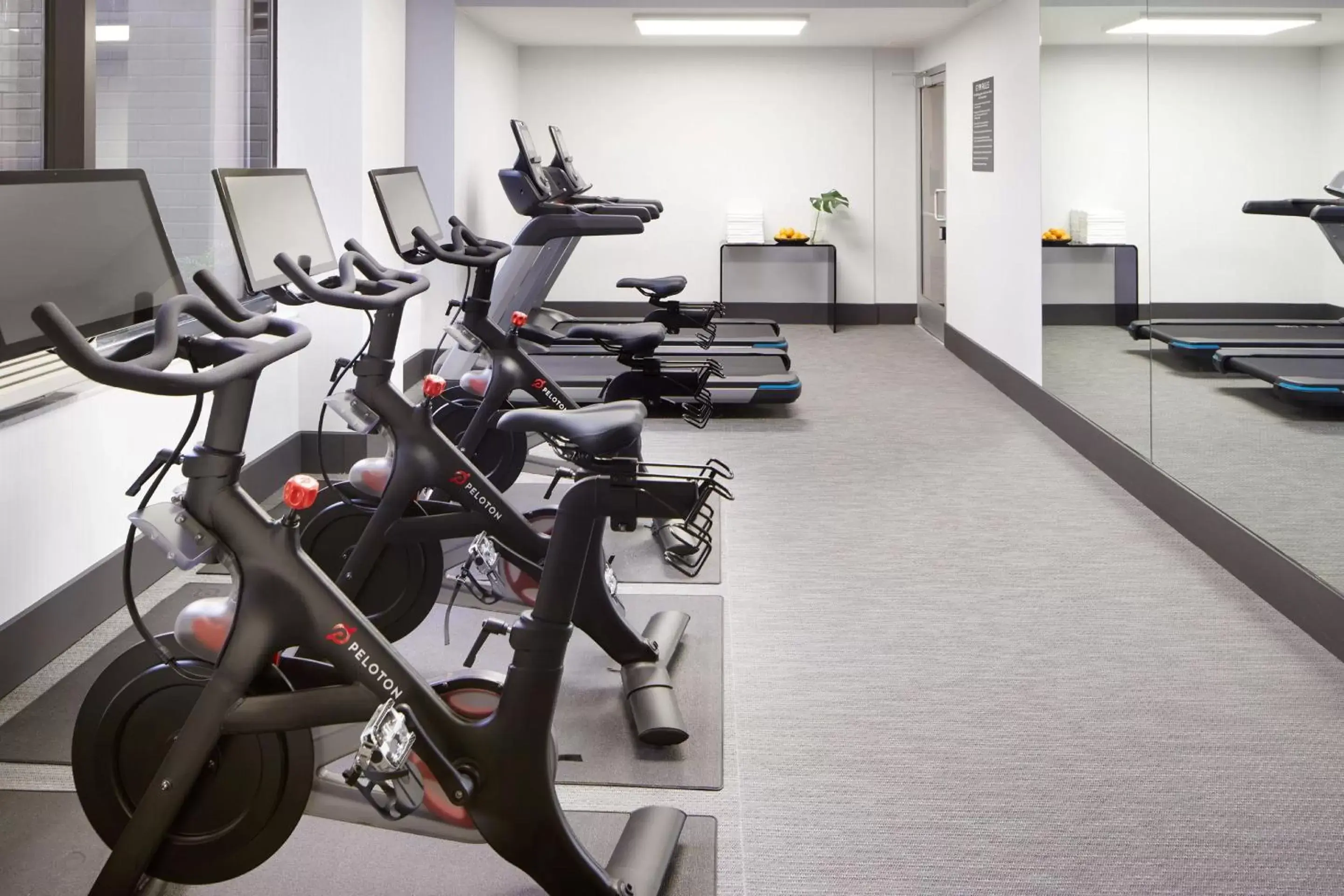 Spa and wellness centre/facilities, Fitness Center/Facilities in Kimpton Alton Hotel, an IHG Hotel