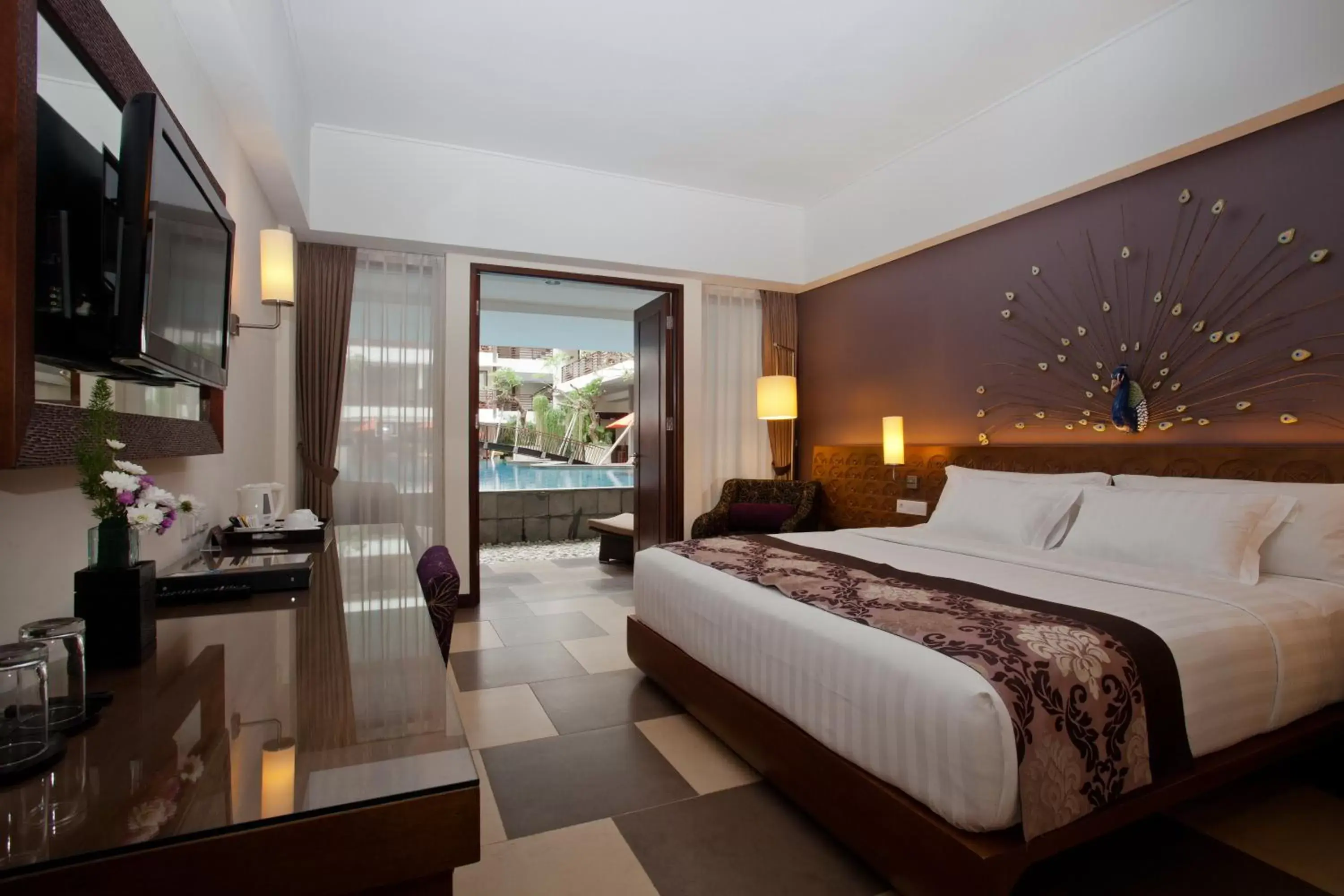 Bedroom, Bed in Sun Island Hotel & Spa Kuta Bedroom, Bed in Sun Island Hotel & Spa Kuta