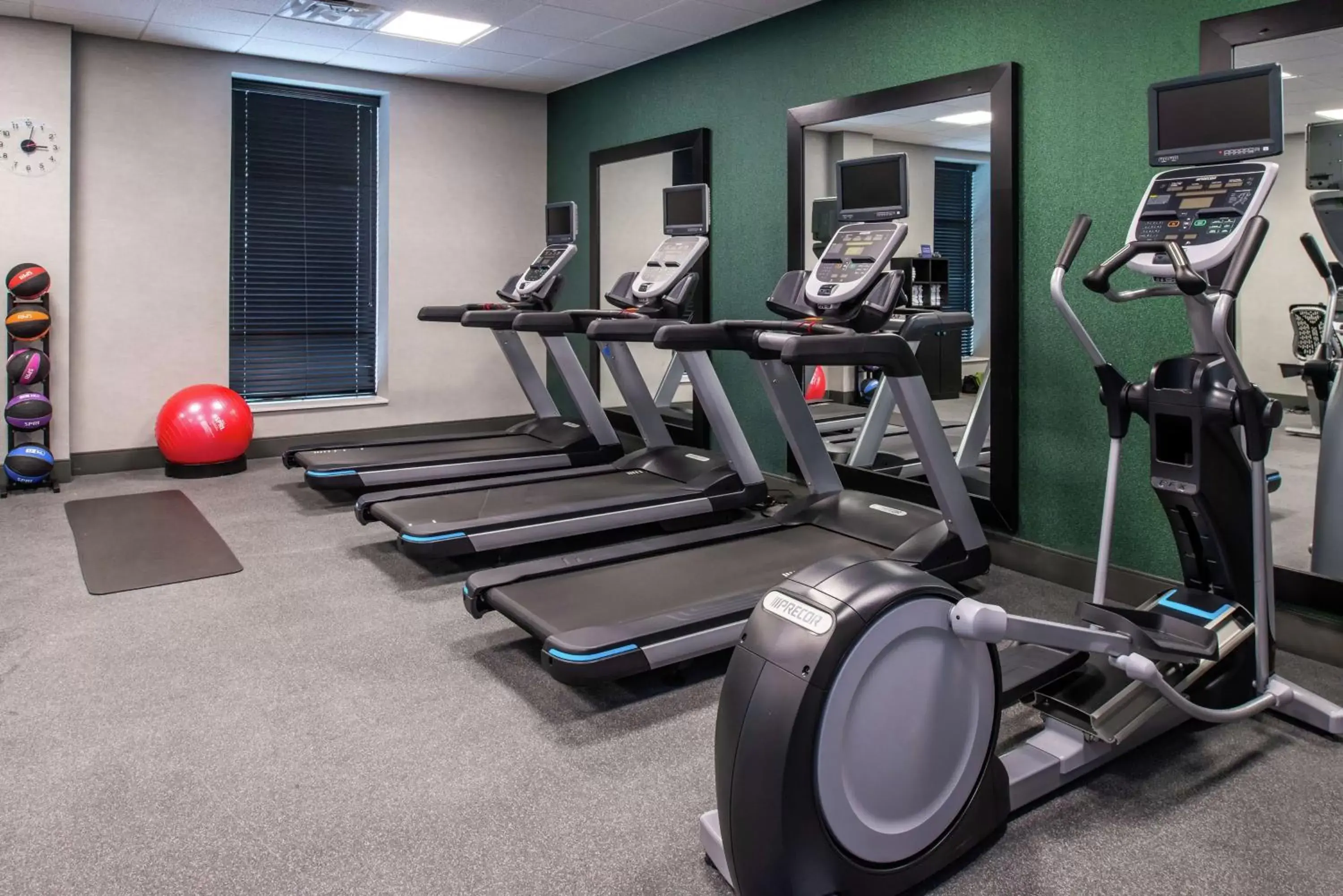 Fitness centre/facilities, Fitness Center/Facilities in Hampton Inn & Suites Winston-Salem Downtown