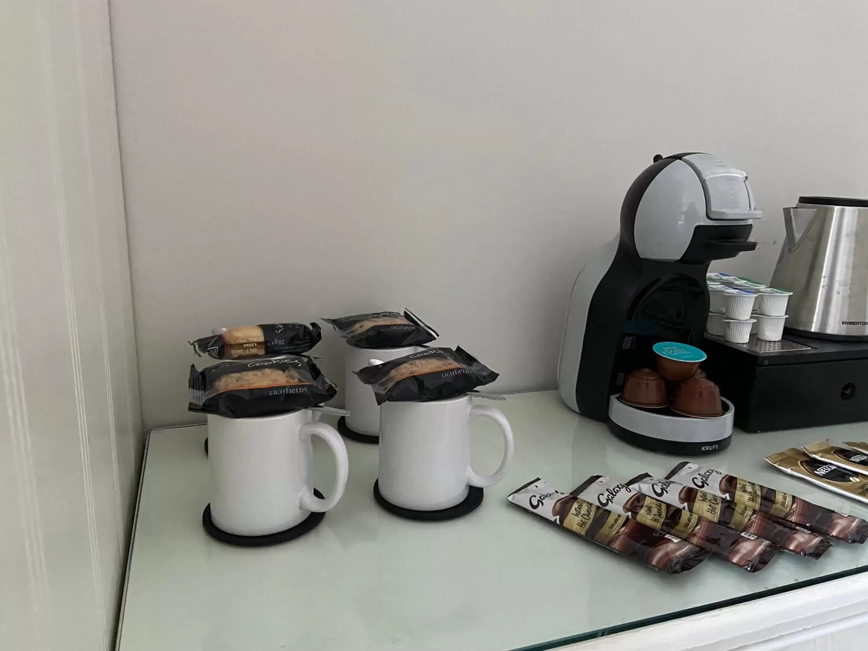 Coffee/Tea Facilities in St Margaret's Hotel