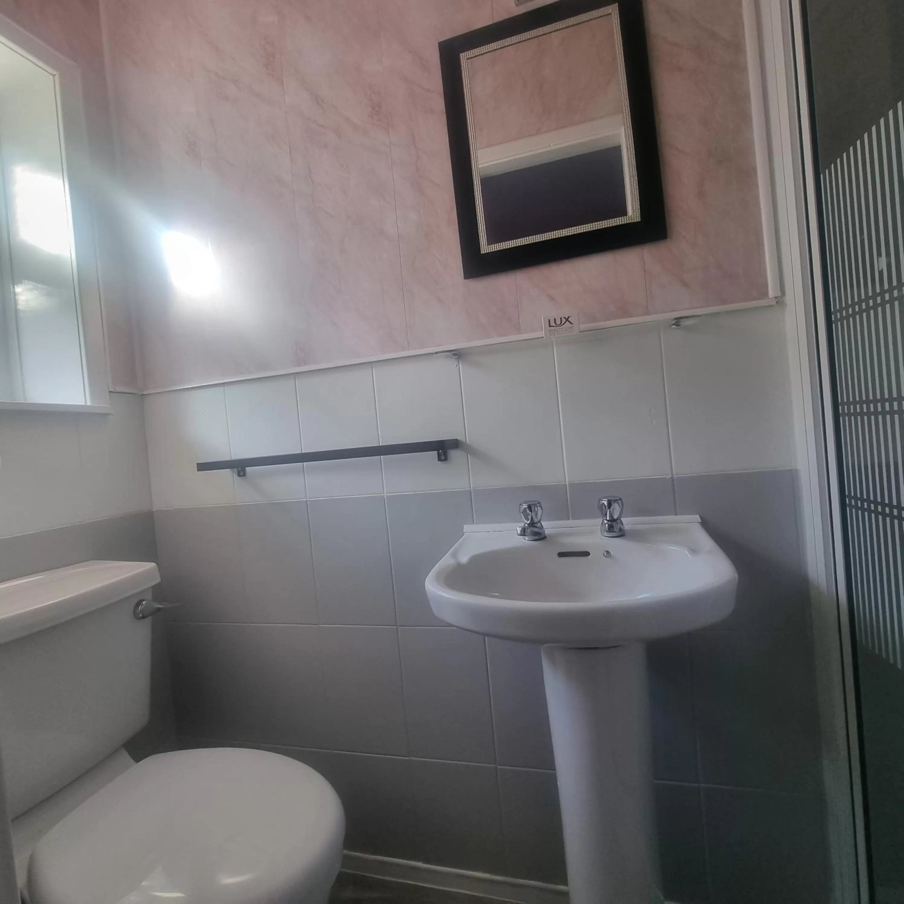 Palm Beach Hotel by the Sea