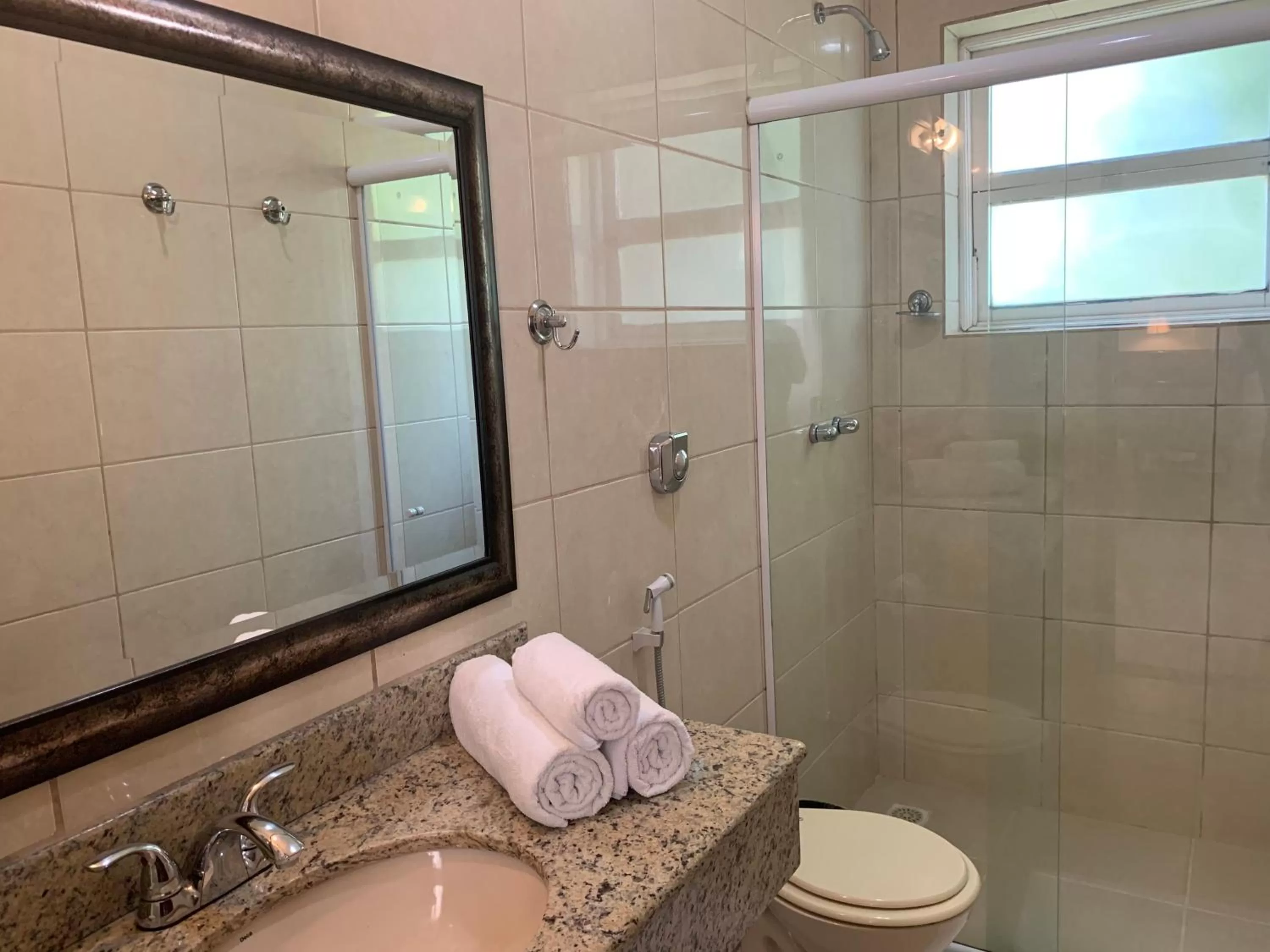 Shower in Hotel La Ponsa Itatiaia