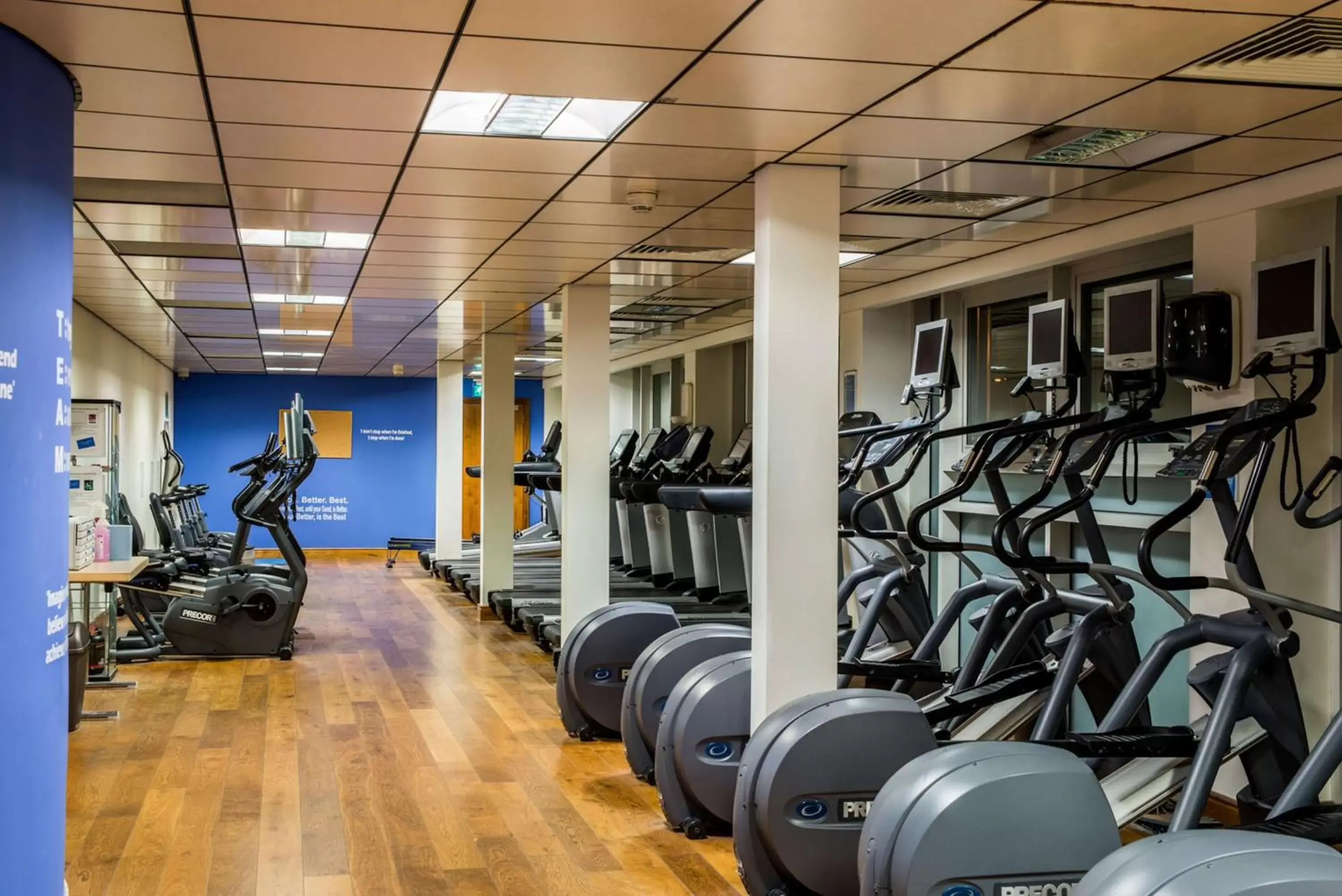 Activities, Fitness Center/Facilities in Radisson BLU Hotel & Spa, Little Island Cork