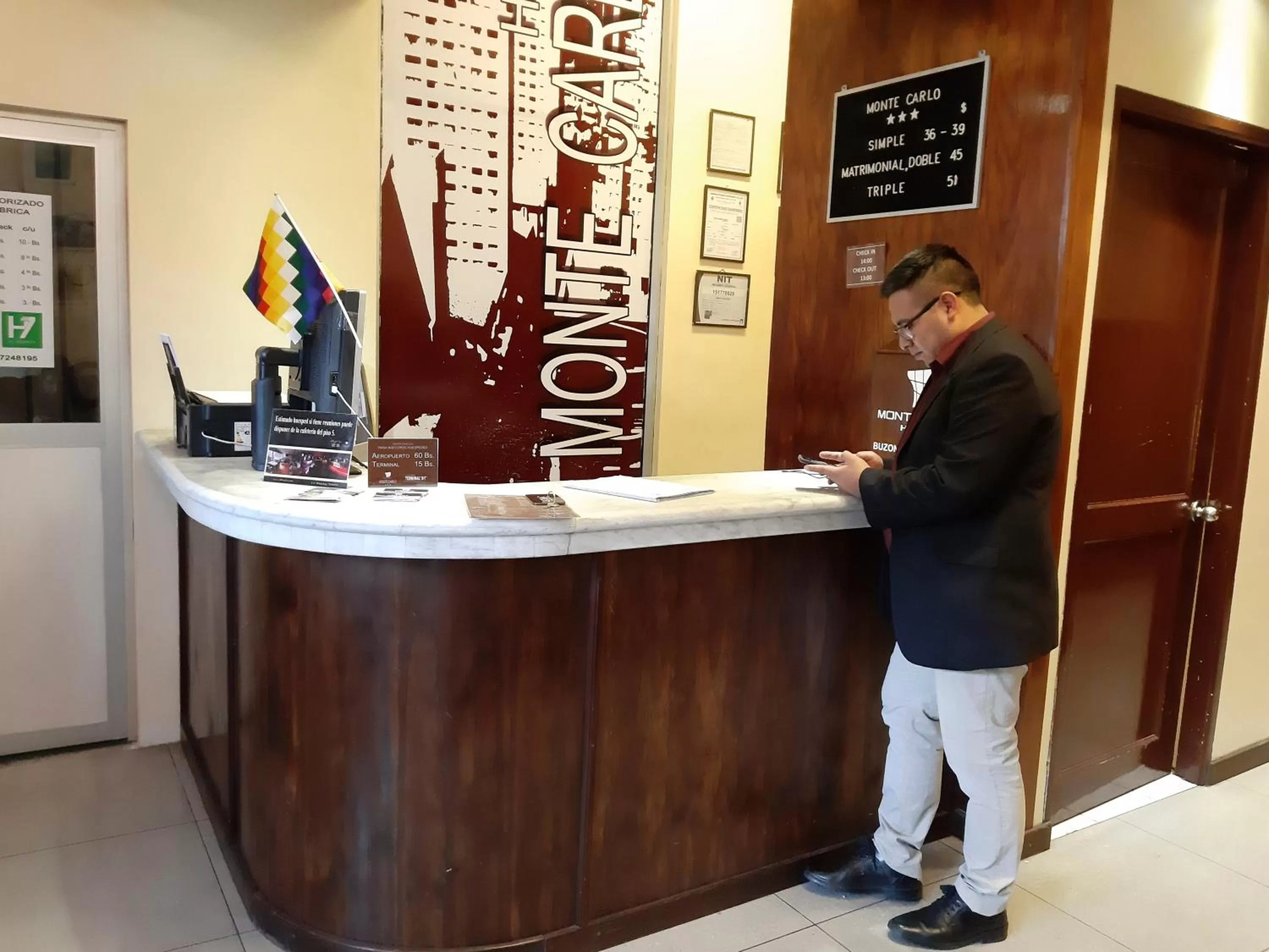 People in Hotel Monte Carlo