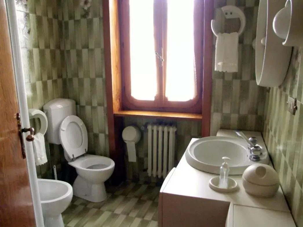 Bathroom in Villa Franca B&B