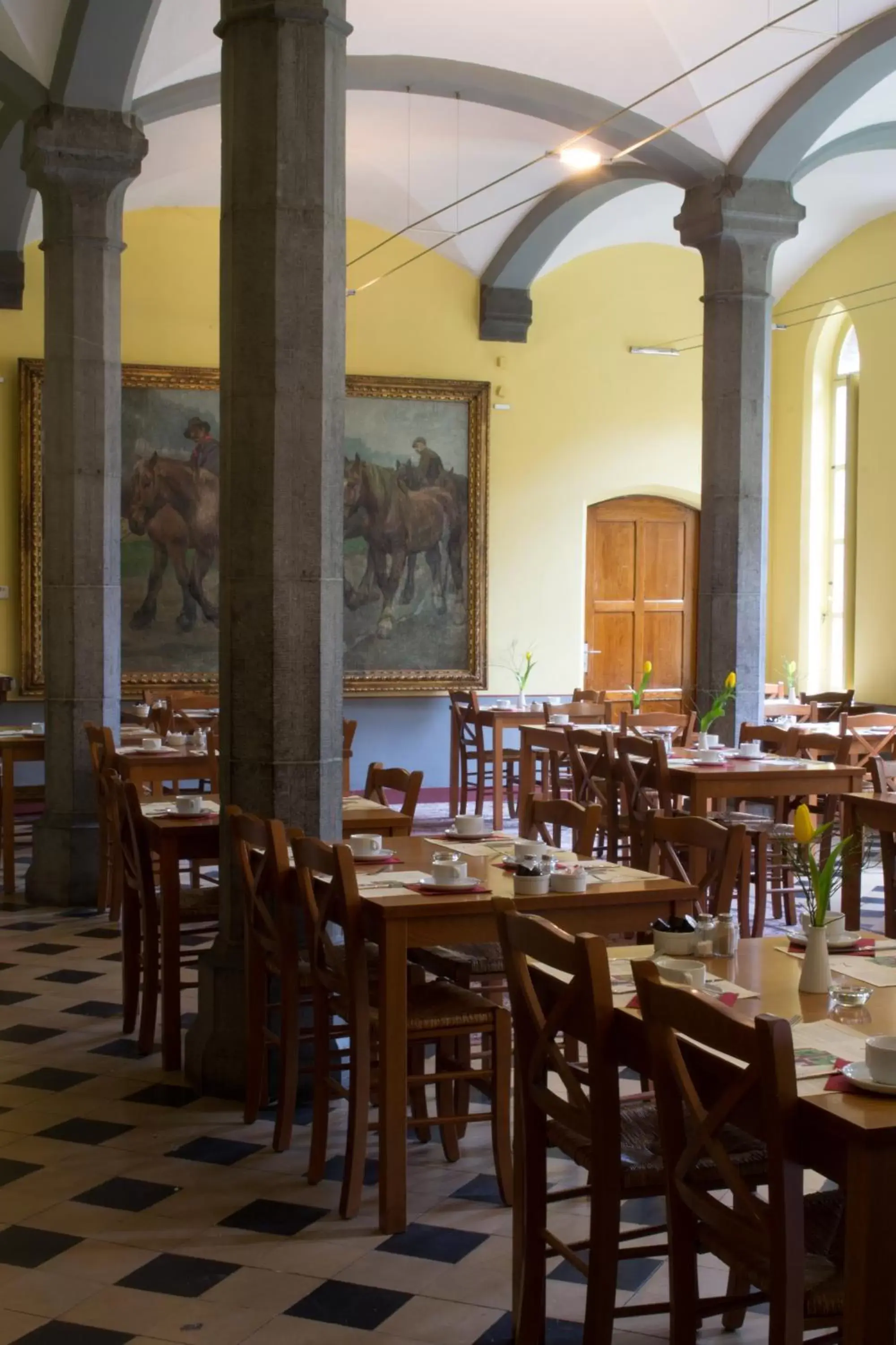 Property building, Restaurant/Places to Eat in Hotel Monasterium PoortAckere