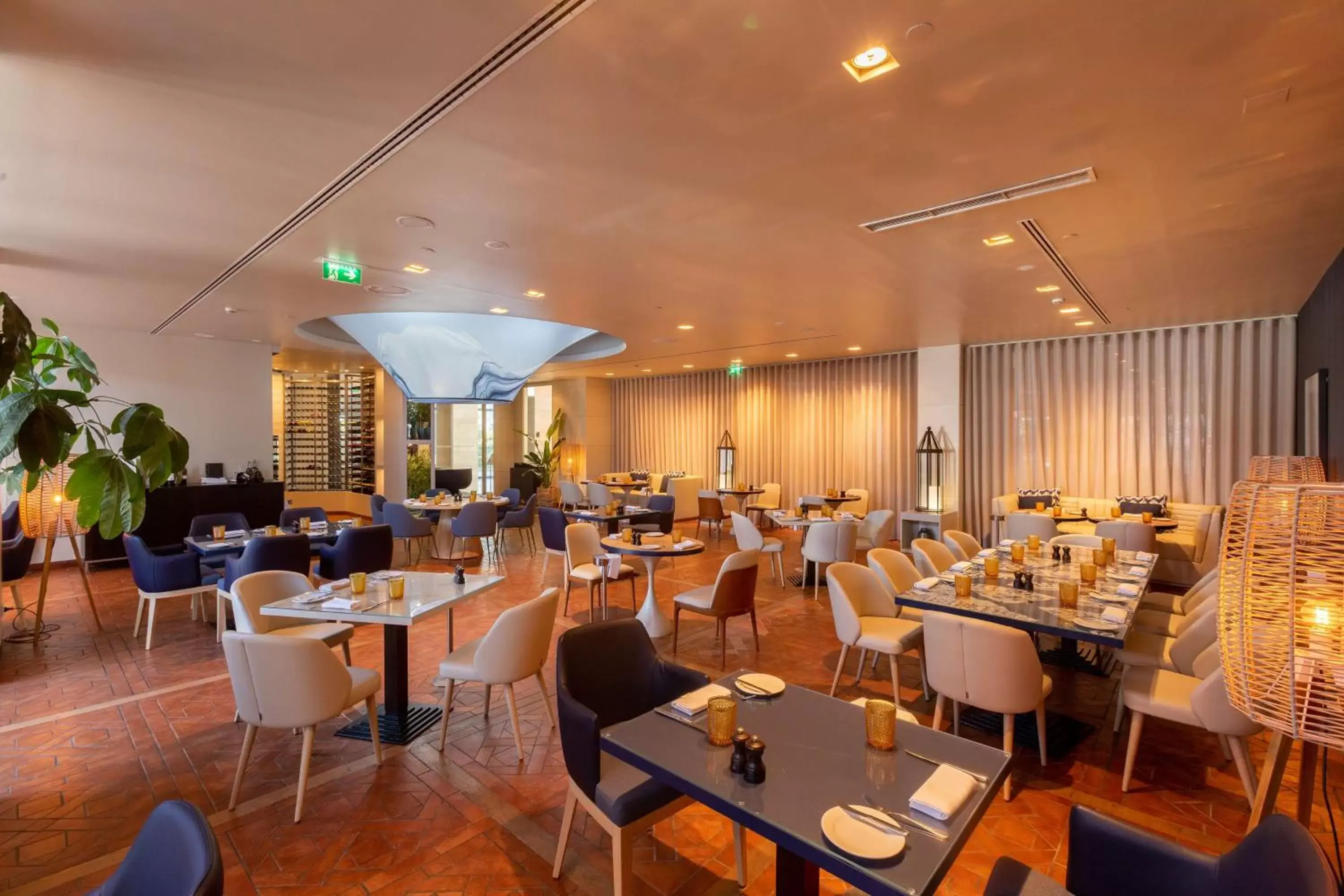 Restaurant/places to eat in Hilton Vilamoura Restaurant/places to eat in Hilton Vilamoura
