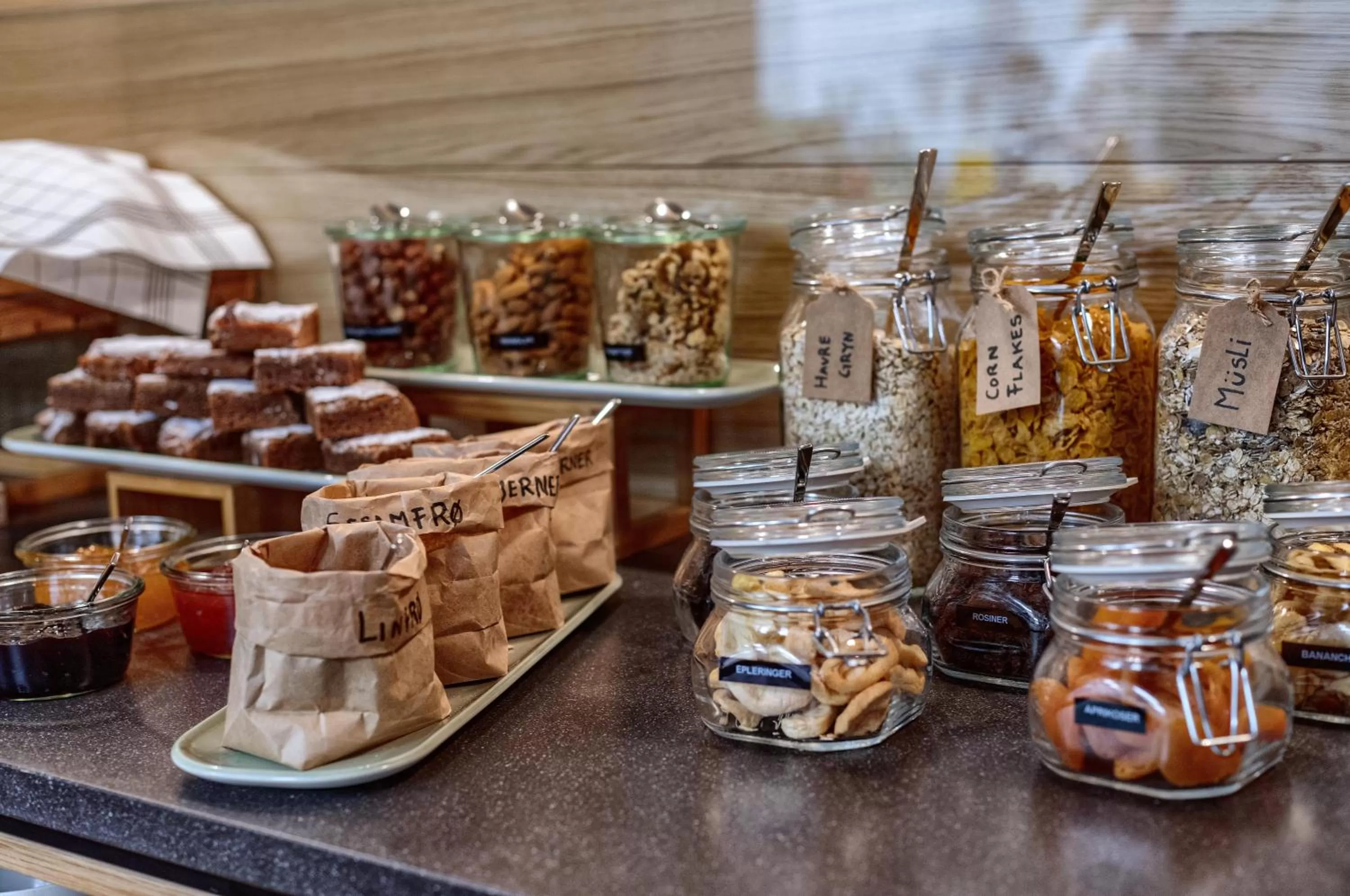 Restaurant/places to eat in Ydalir Hotel