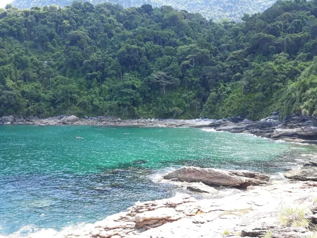 Pousada e SPA Shiva São Sebastião 200mts da praia