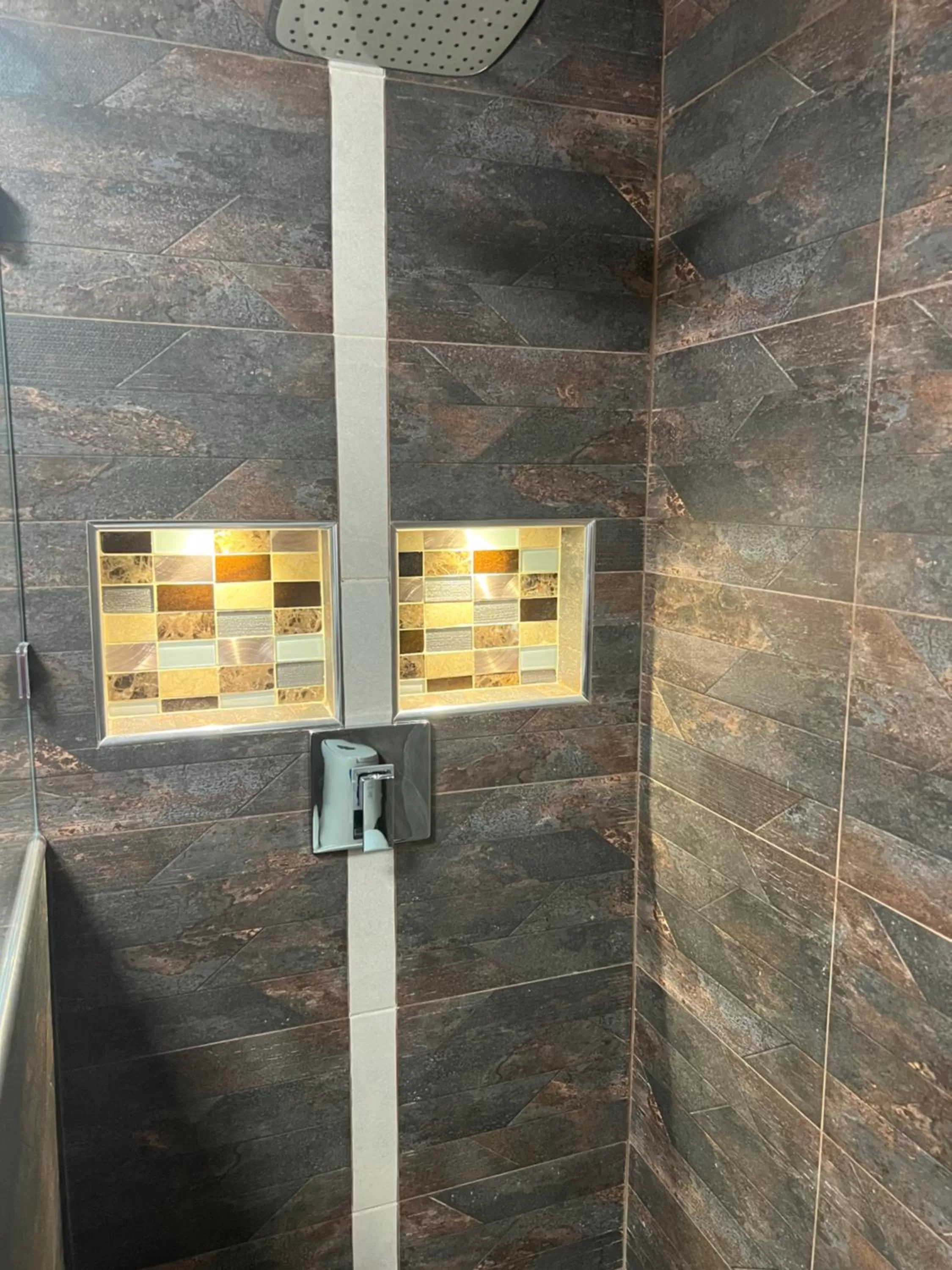 Shower in Suites 109 GH Usaquén