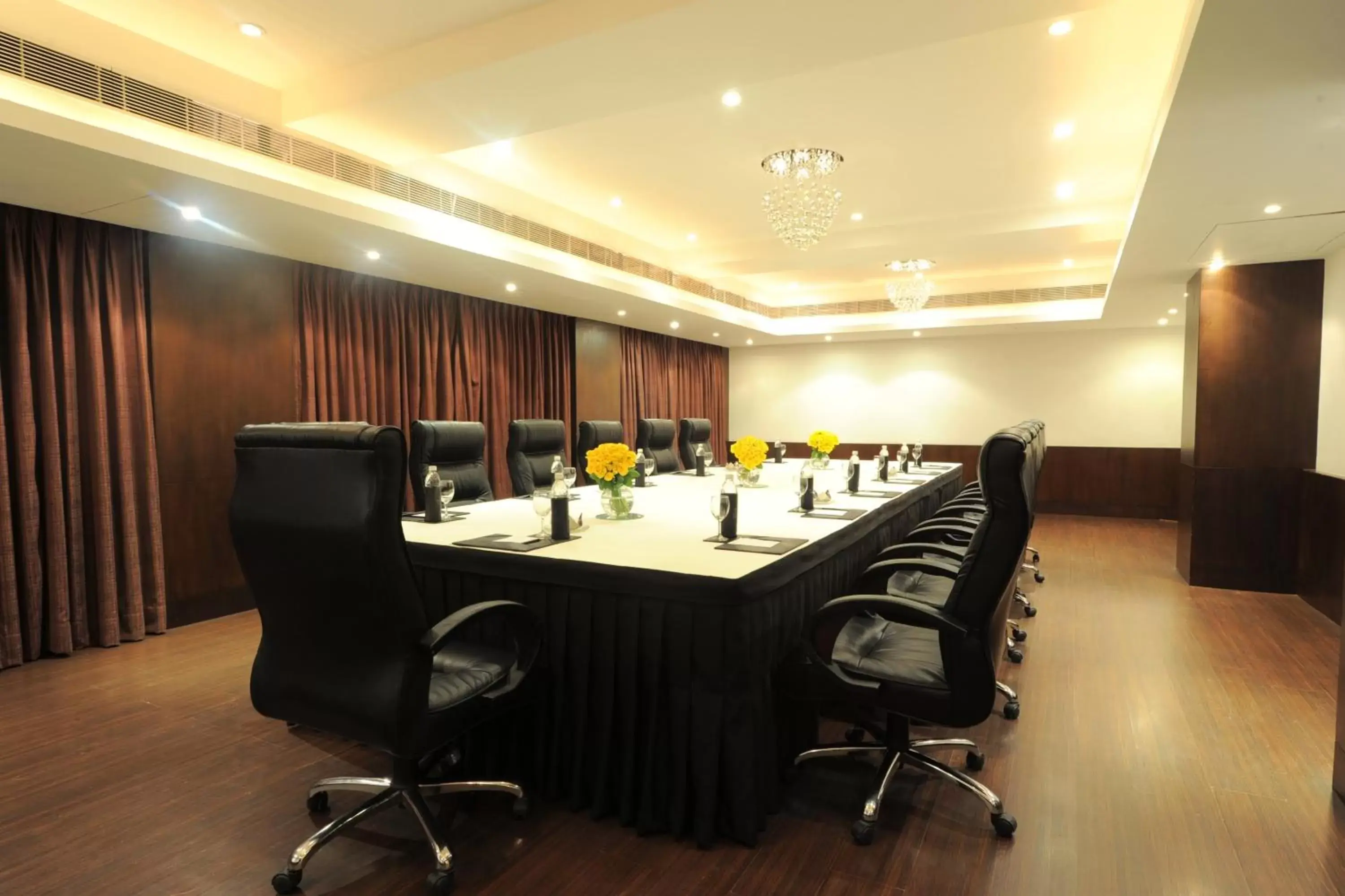 Business facilities in Taj Deccan