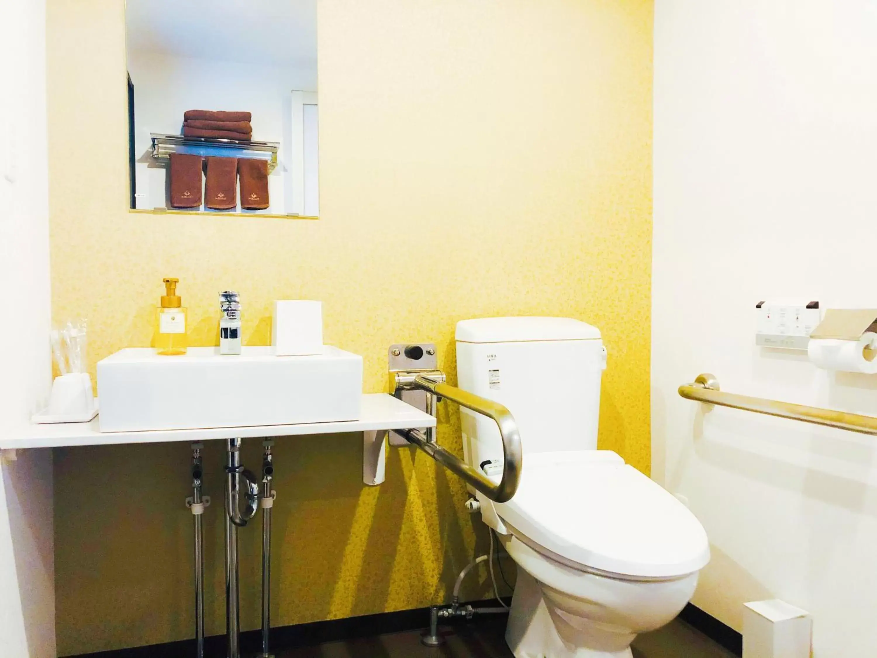 Toilet, Bathroom in Kuromon Crystal Hotel