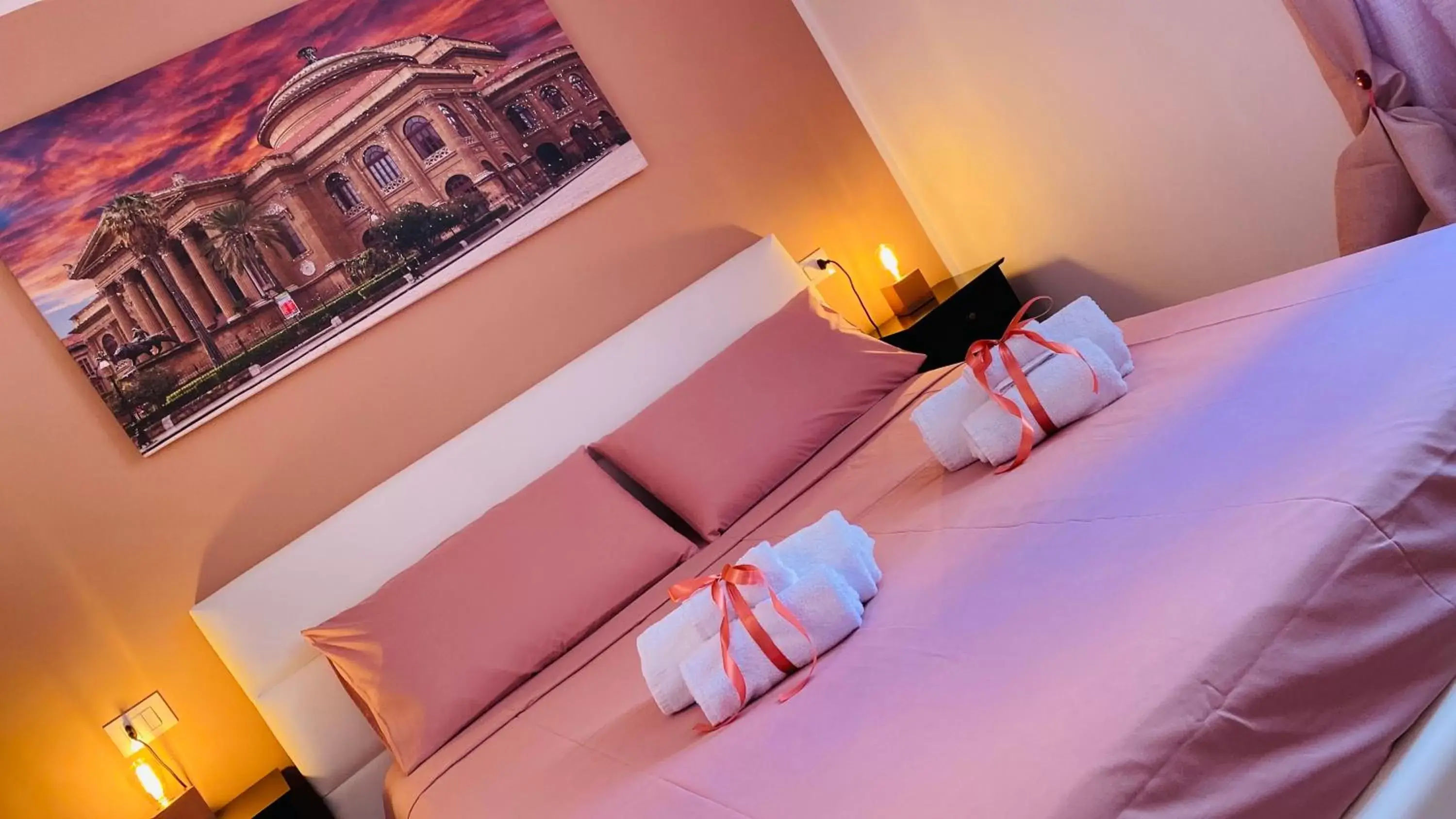 Double Room in B&B Palermo Pirri Double Room in B&B Palermo Pirri