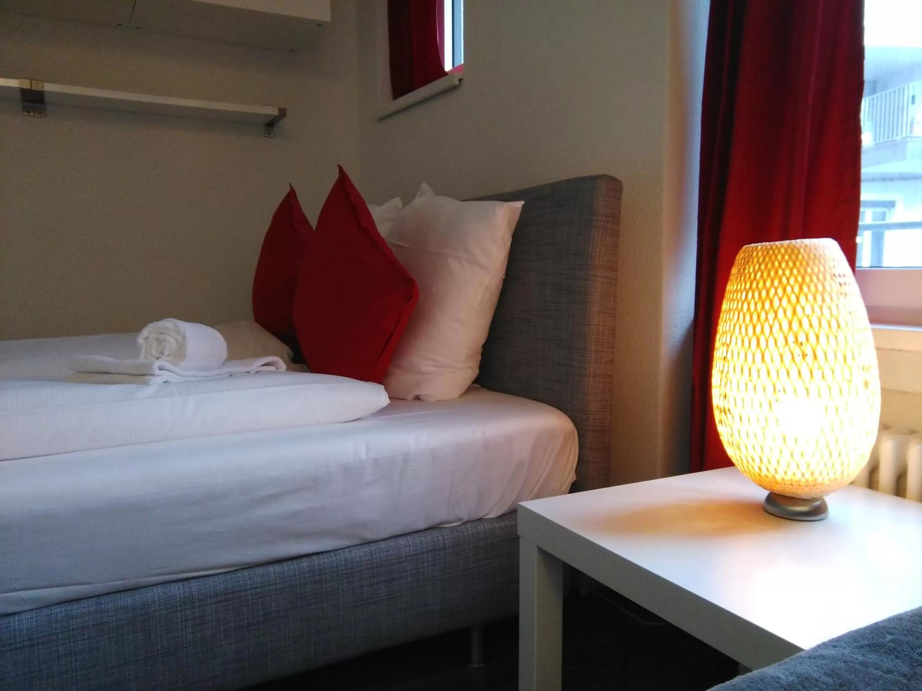 Decorative detail, Bed in INSIDE Five