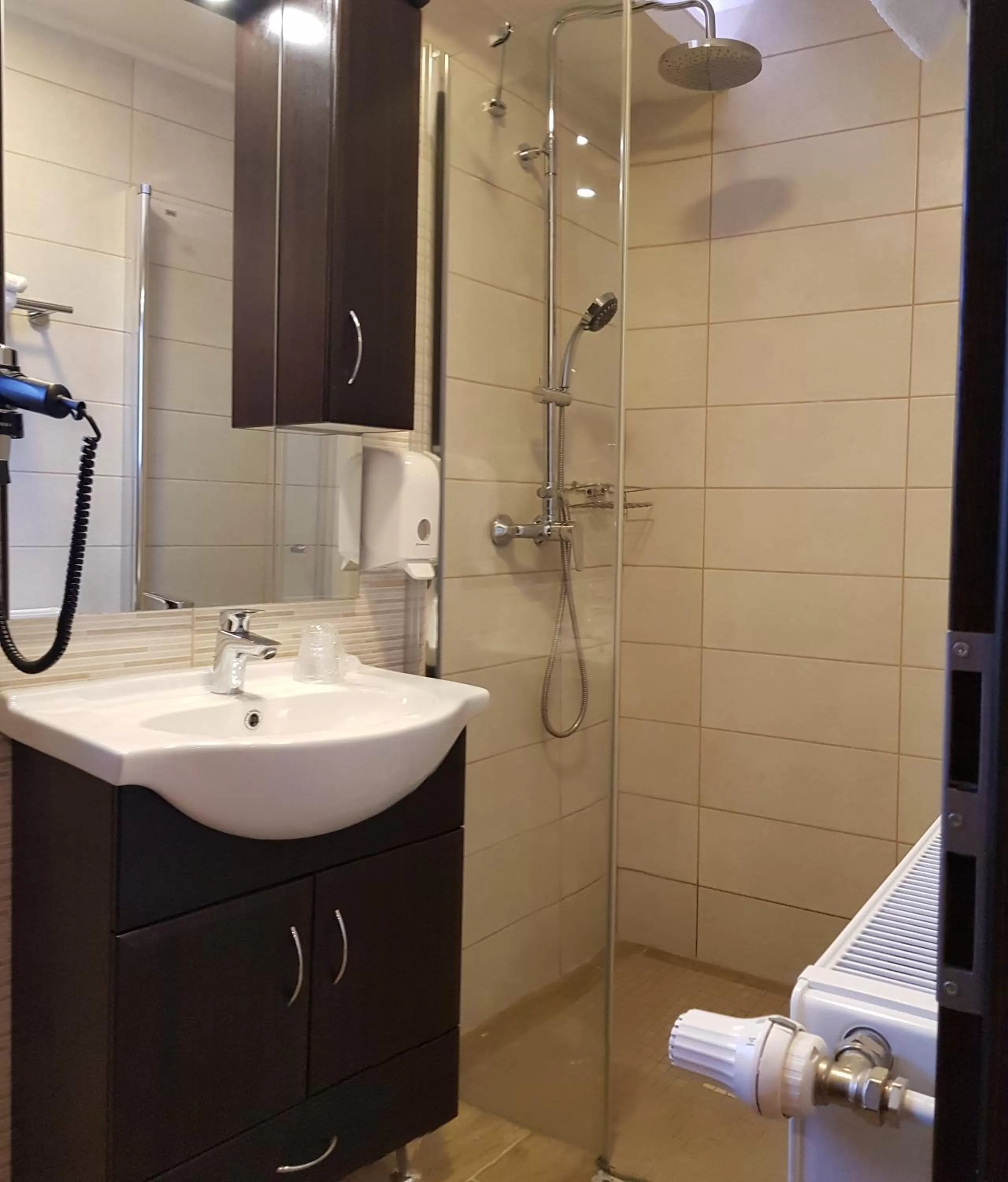 Central Panzió Gyula