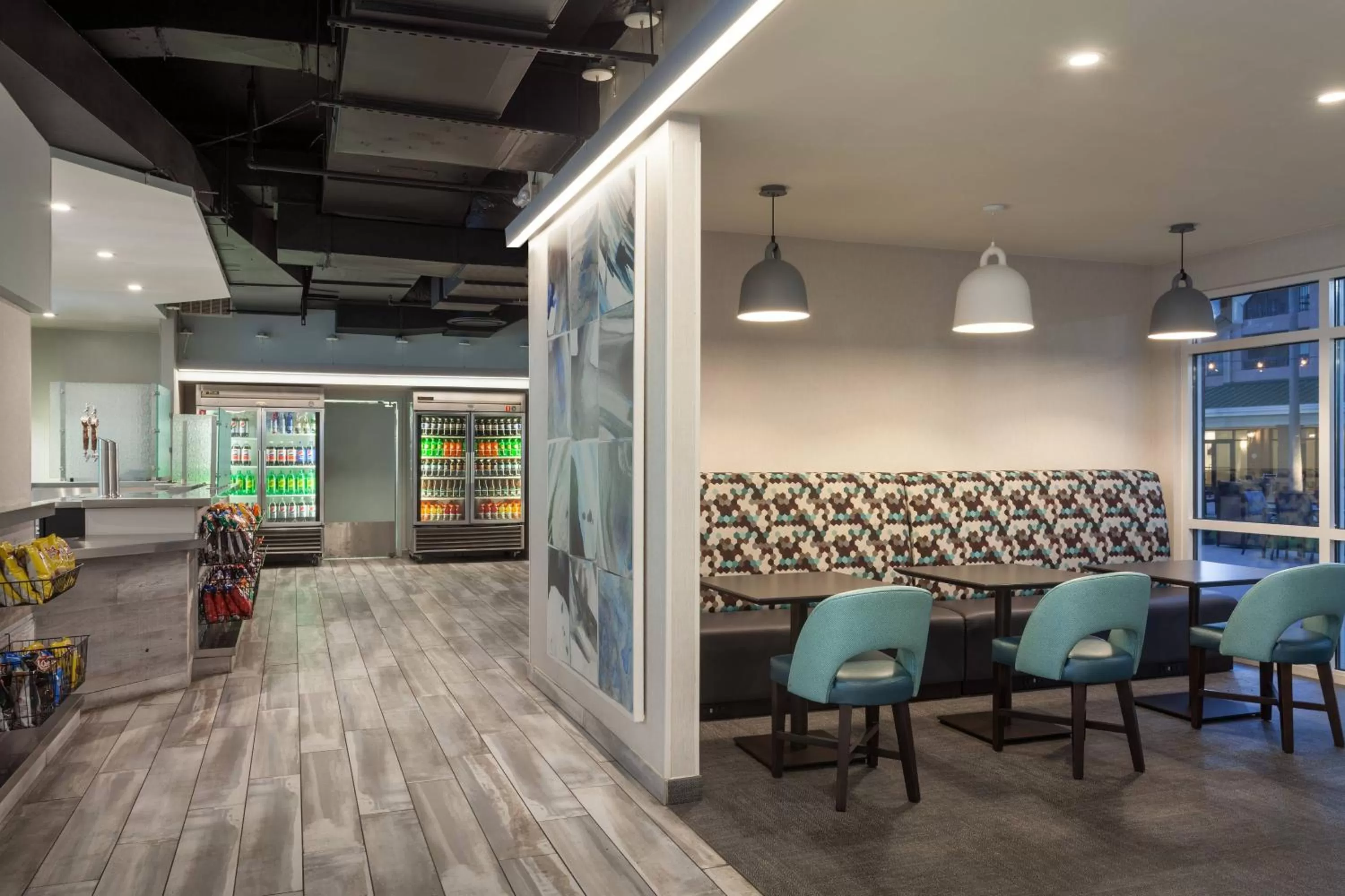 Restaurant/places to eat in Courtyard by Marriott Orlando Lake Buena Vista in the Marriott Village