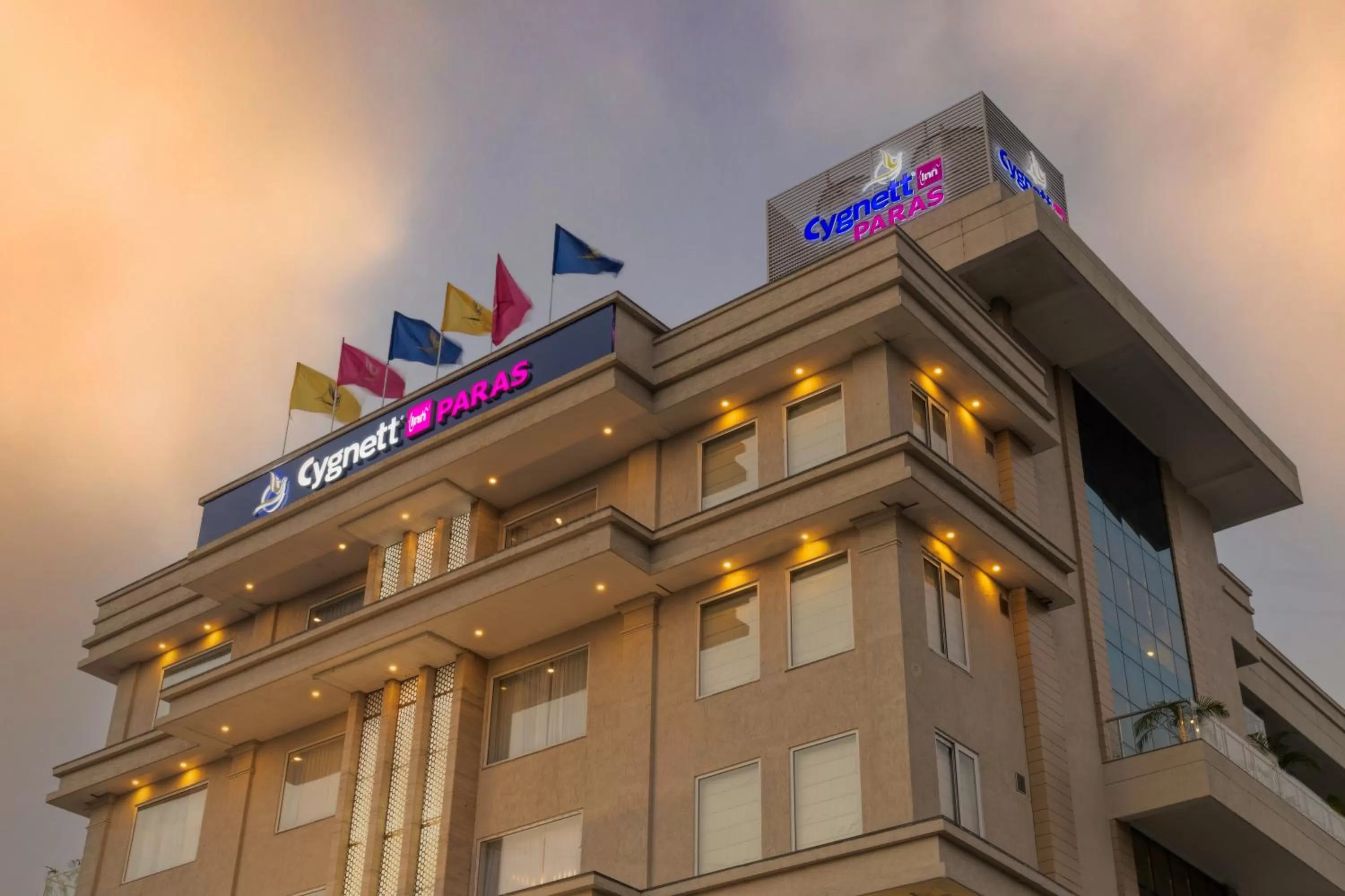 Facade/entrance in Cygnett Inn Paras