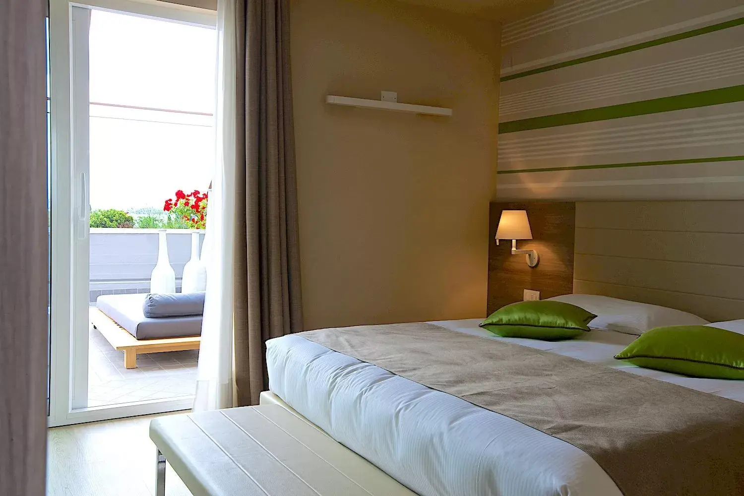 Bedroom, Bed in Enjoy Garda Hotel