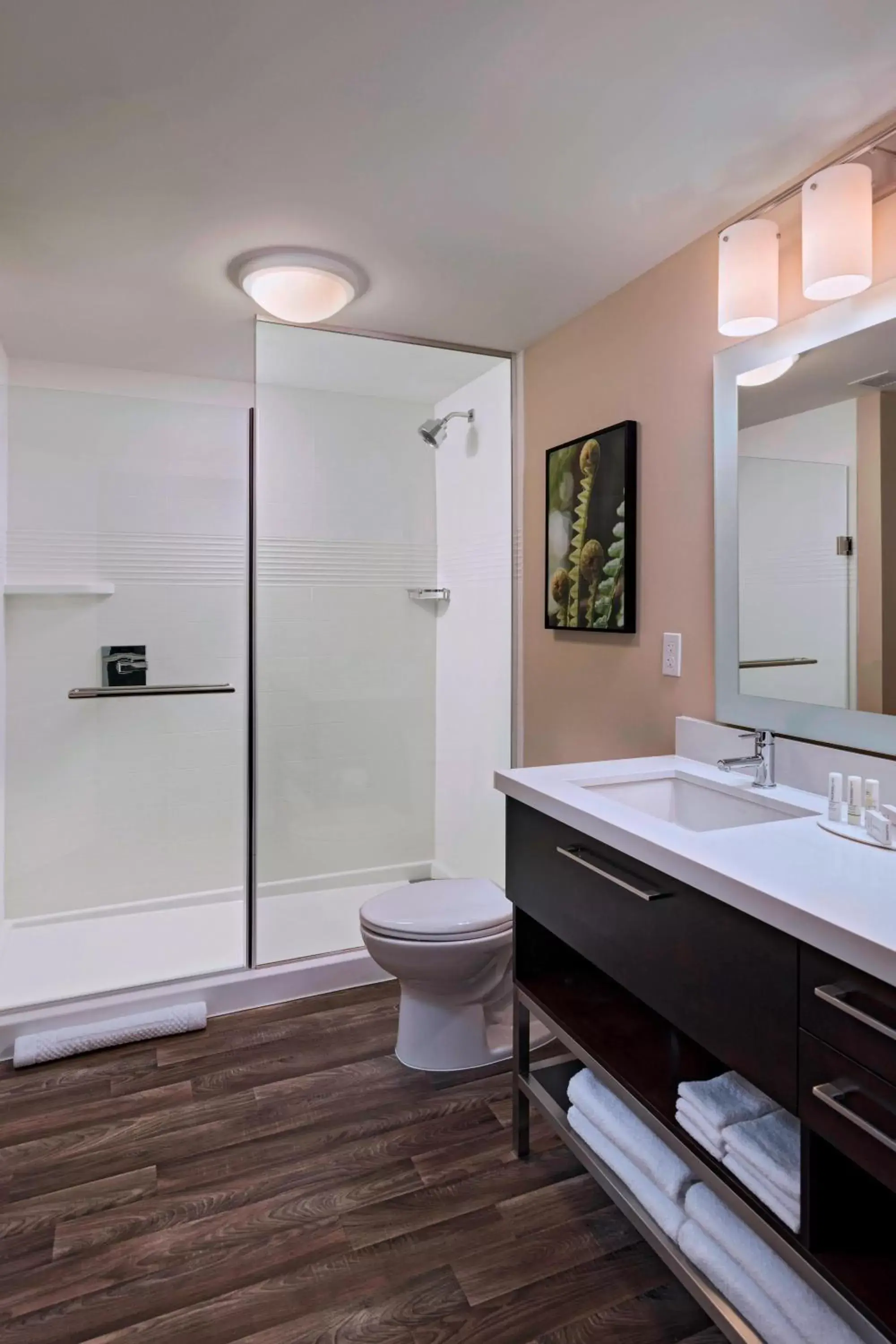 Bathroom in TownePlace Suites by Marriott Tacoma Lakewood
