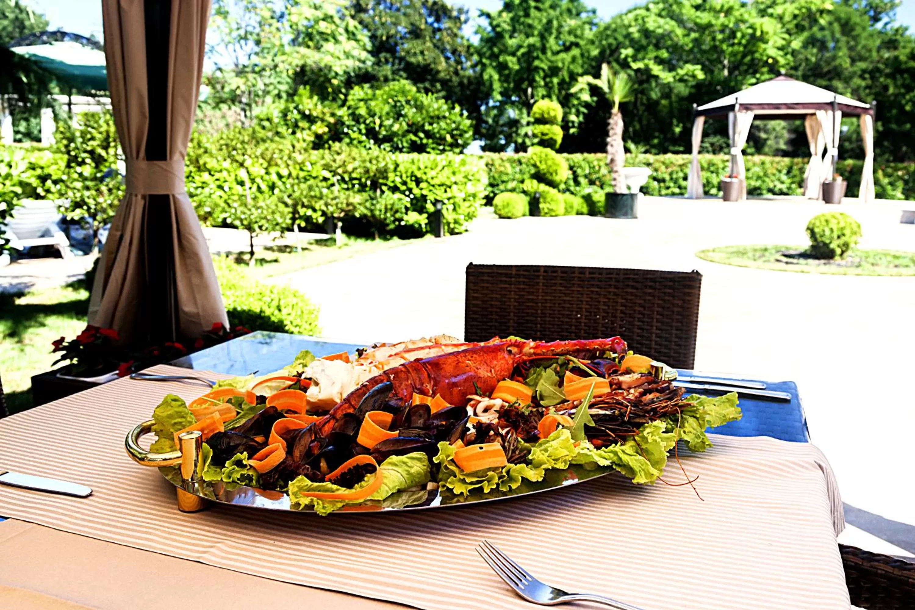 Restaurant/places to eat in Primoretz Grand Hotel & Spa