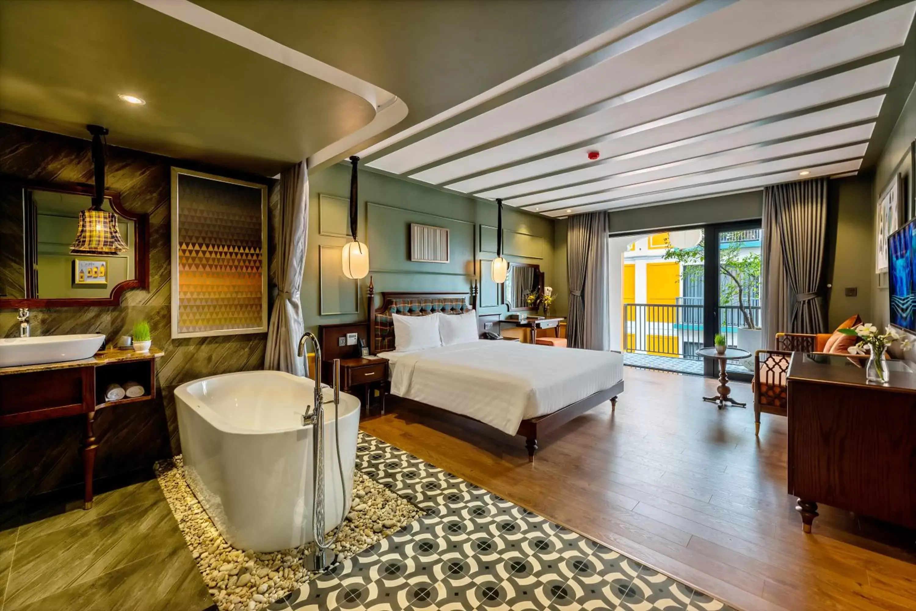 Photo of the whole room, Bed in Son Hoi An Boutique Hotel & Spa Photo of the whole room, Bed in Son Hoi An Boutique Hotel & Spa