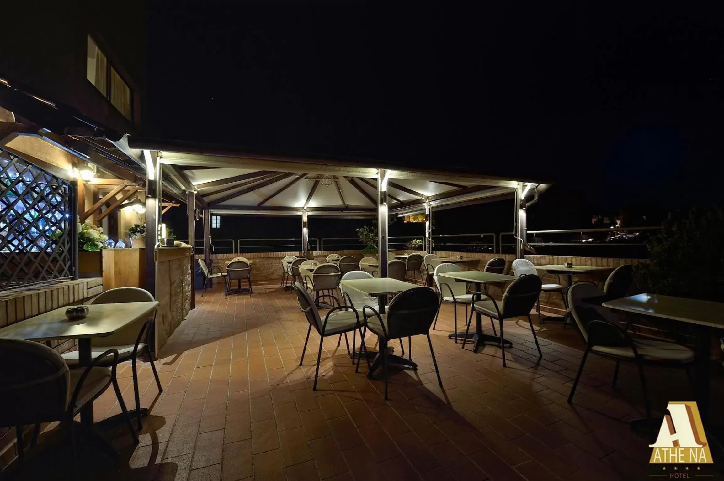 Balcony/Terrace, Restaurant/Places to Eat in Hotel Athena