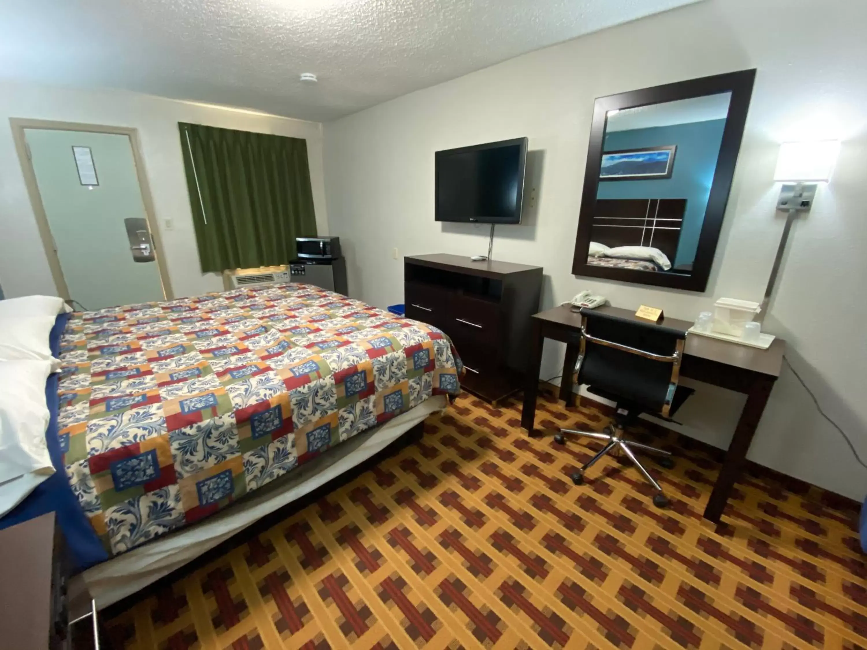 Bed in Lodge Inn Wrightstown - Fort Dix Bed in Lodge Inn Wrightstown - Fort Dix