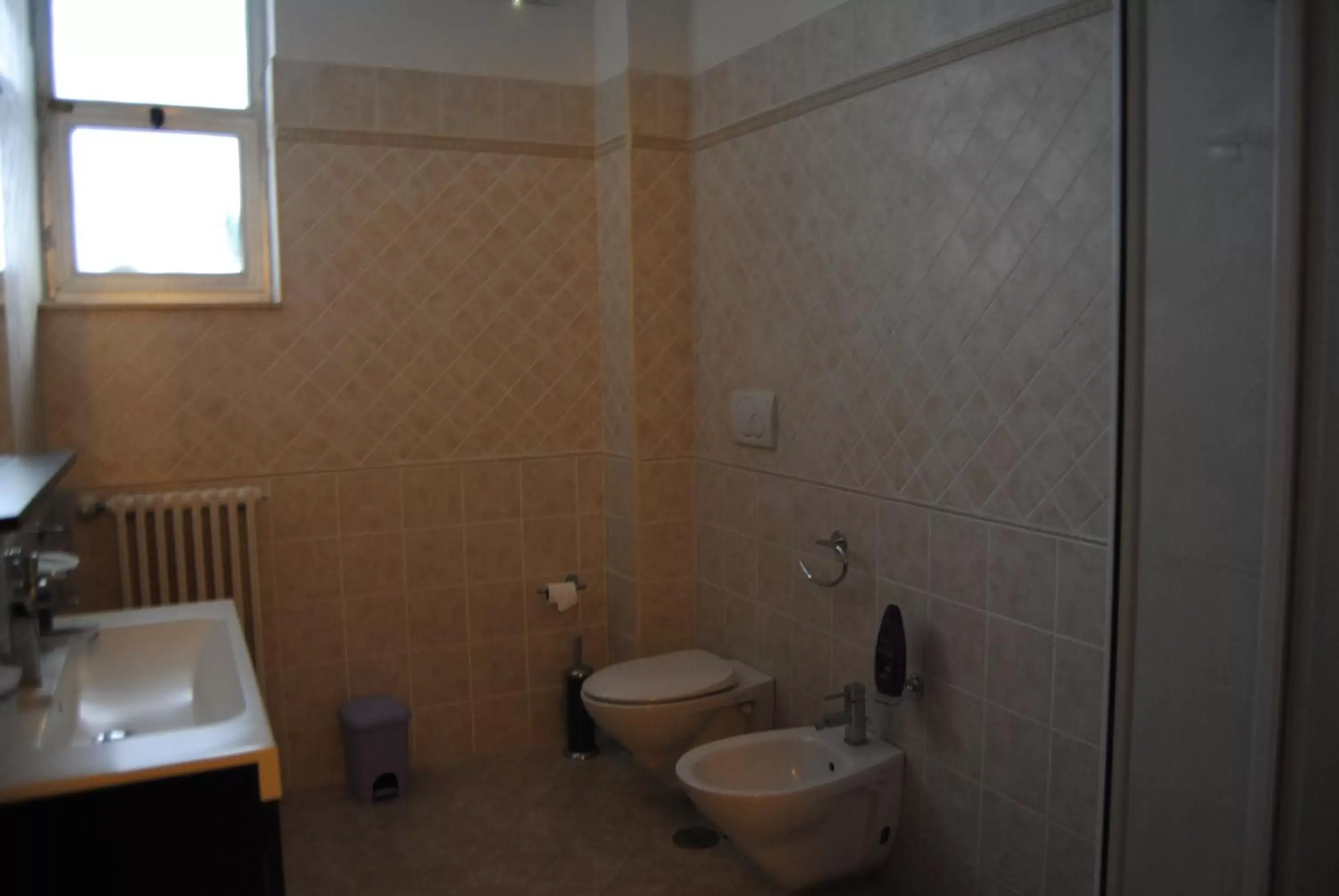 Toilet, Bathroom in B&B Piccinni 191