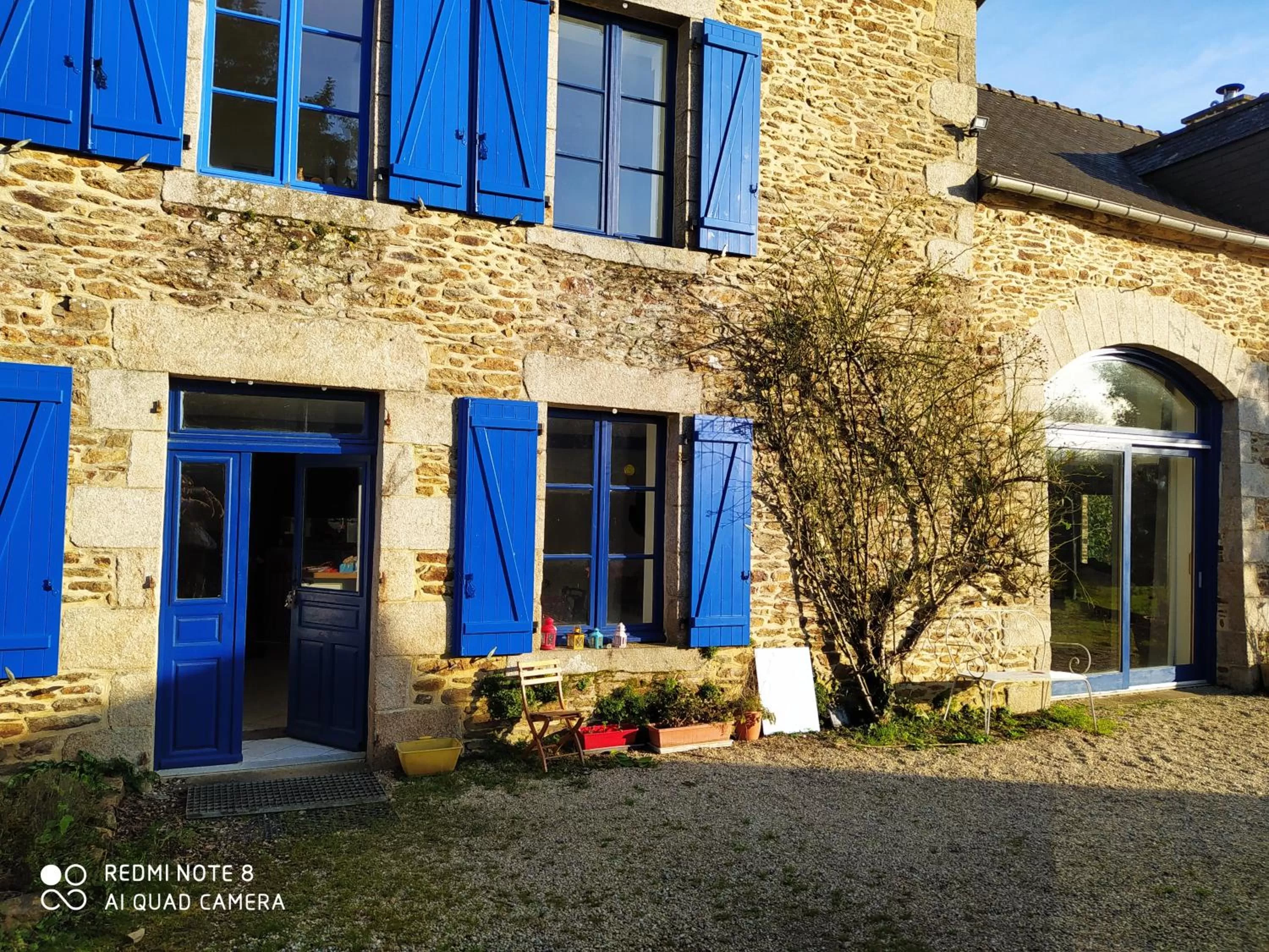 Facade/entrance in Ker Anahid - L'Atelier