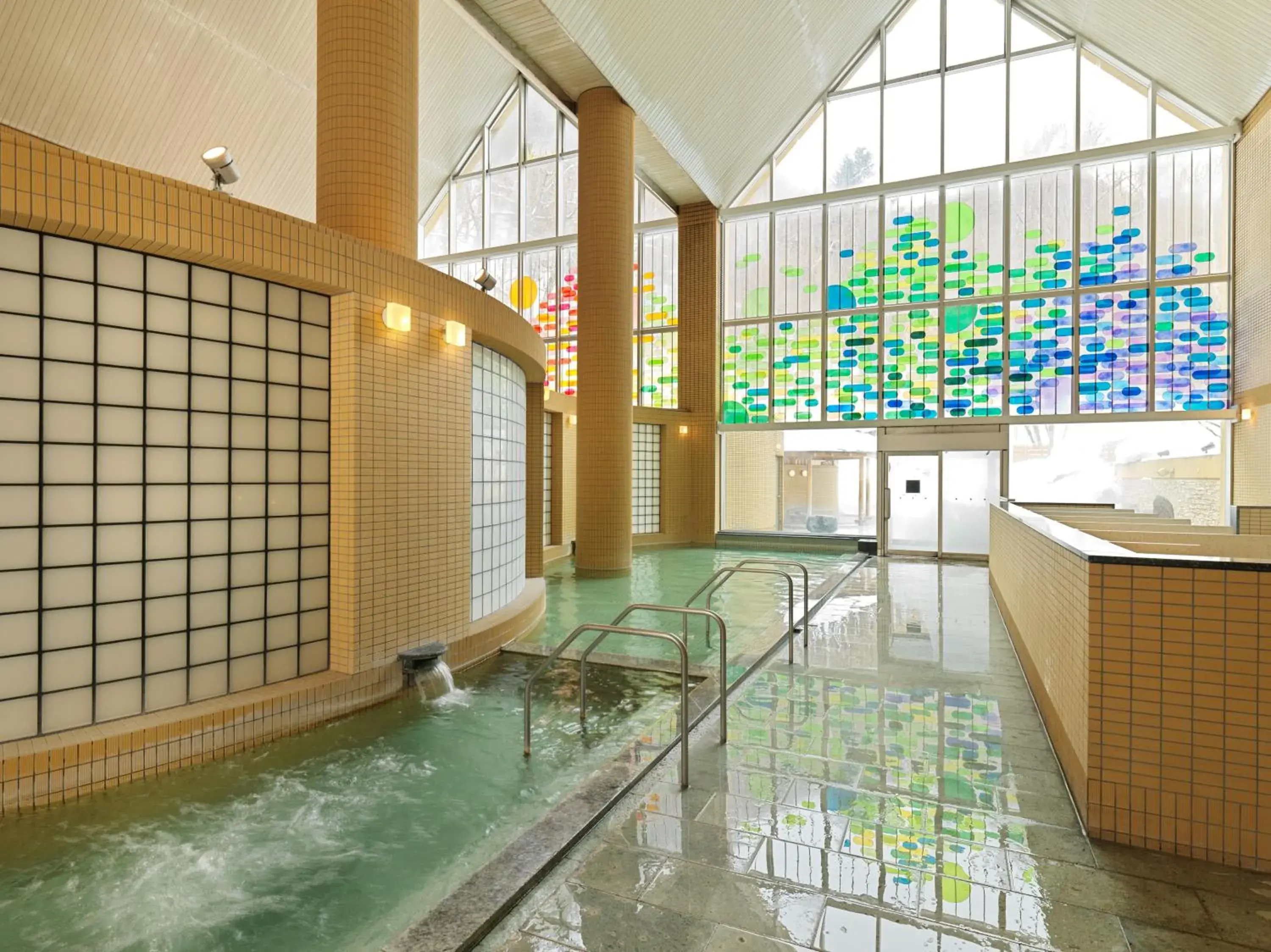 Public Bath, Swimming Pool in Jozankei Tsuruga Resort Spa Mori no Uta