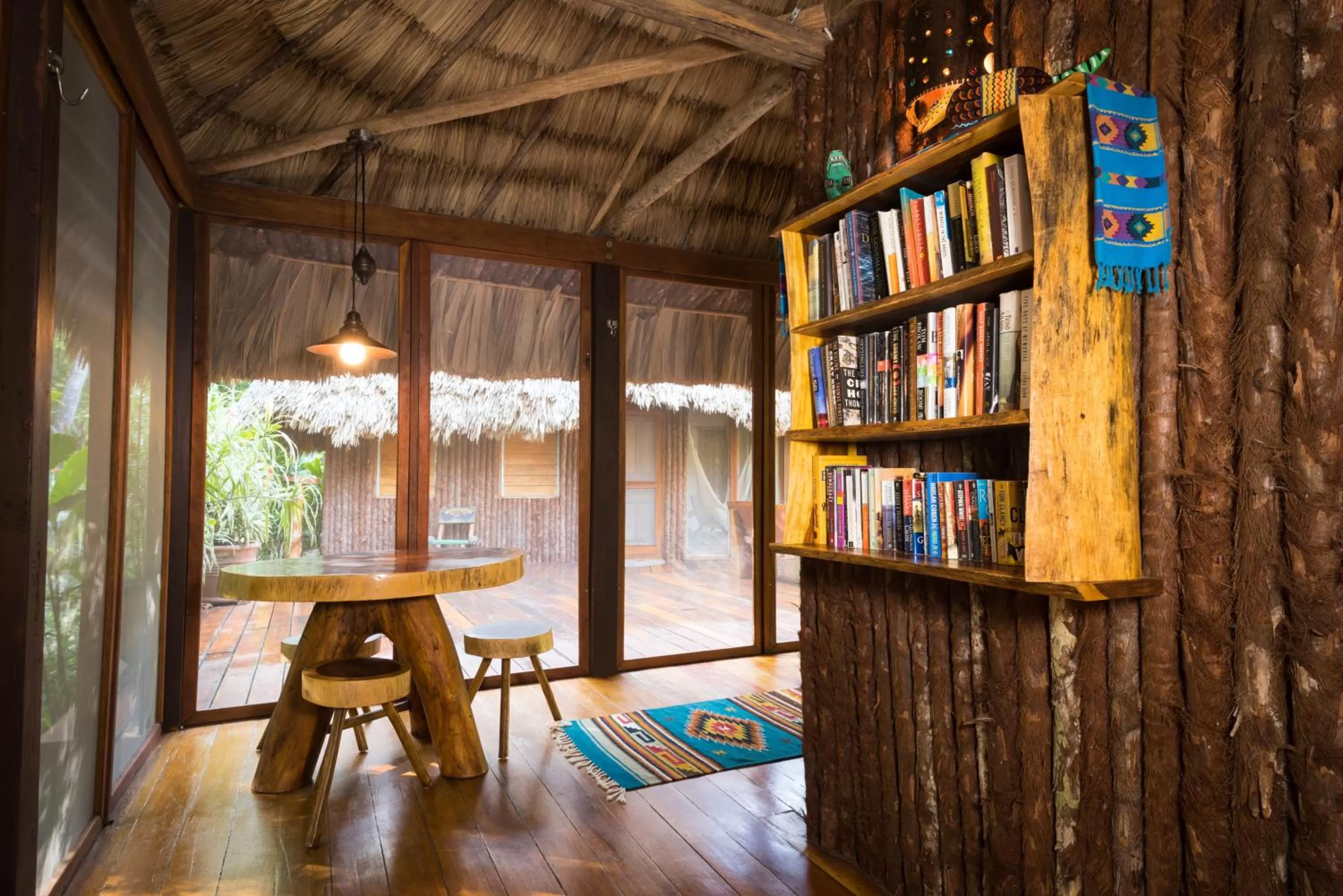 Living room in Gaia Riverlodge