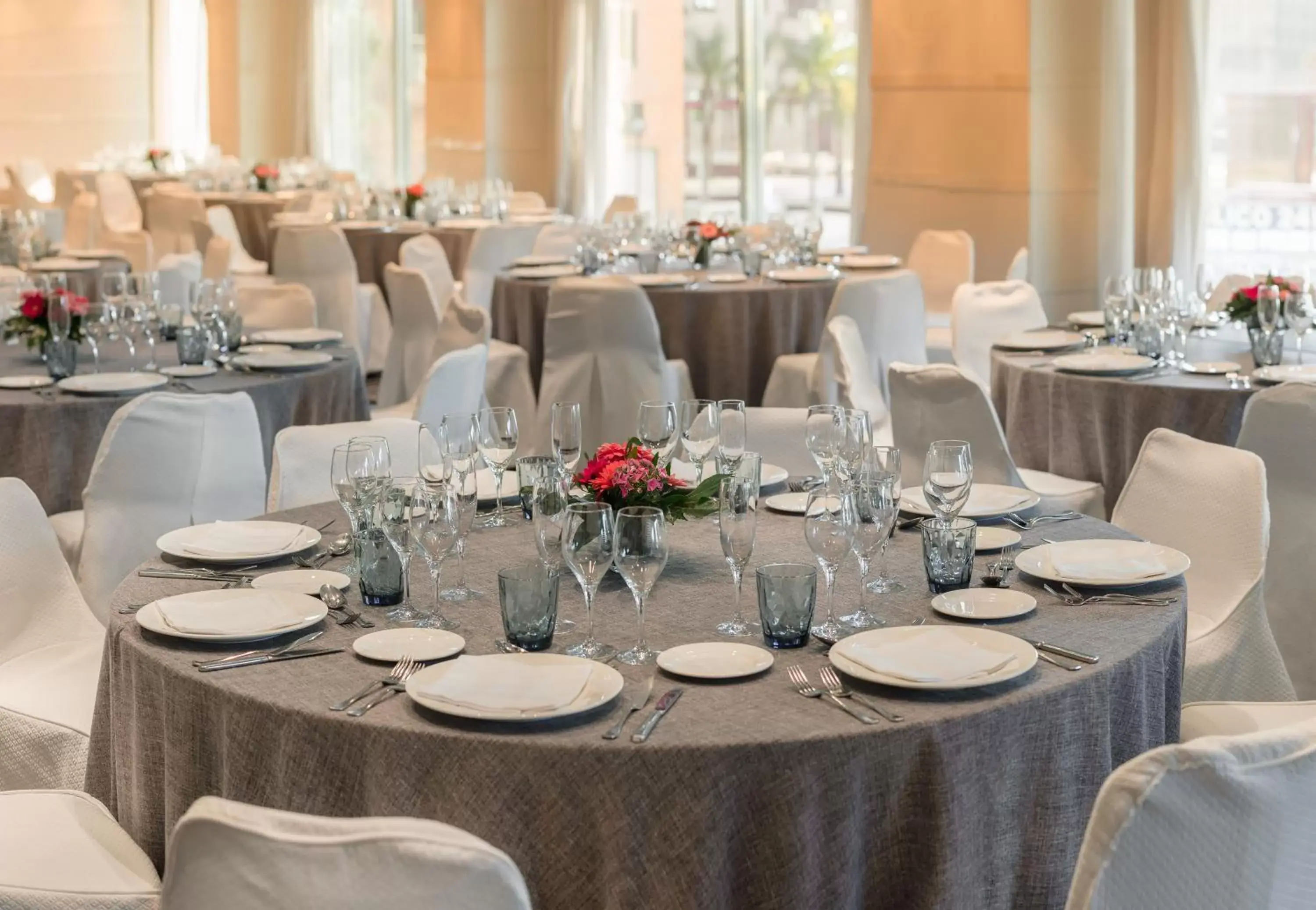 Banquet/Function facilities in SH Valencia Palace