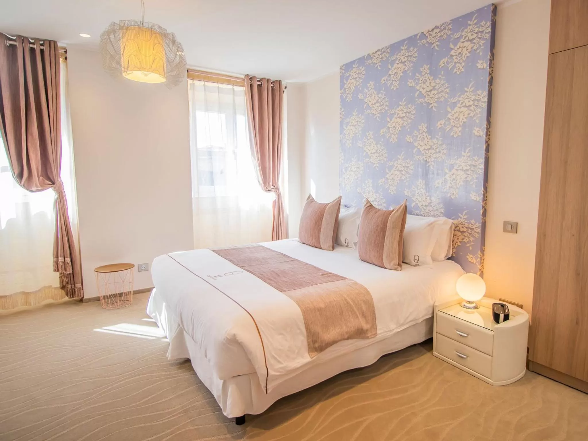 Bedroom, Bed in Hotel des Quinconces Bordeaux Centre