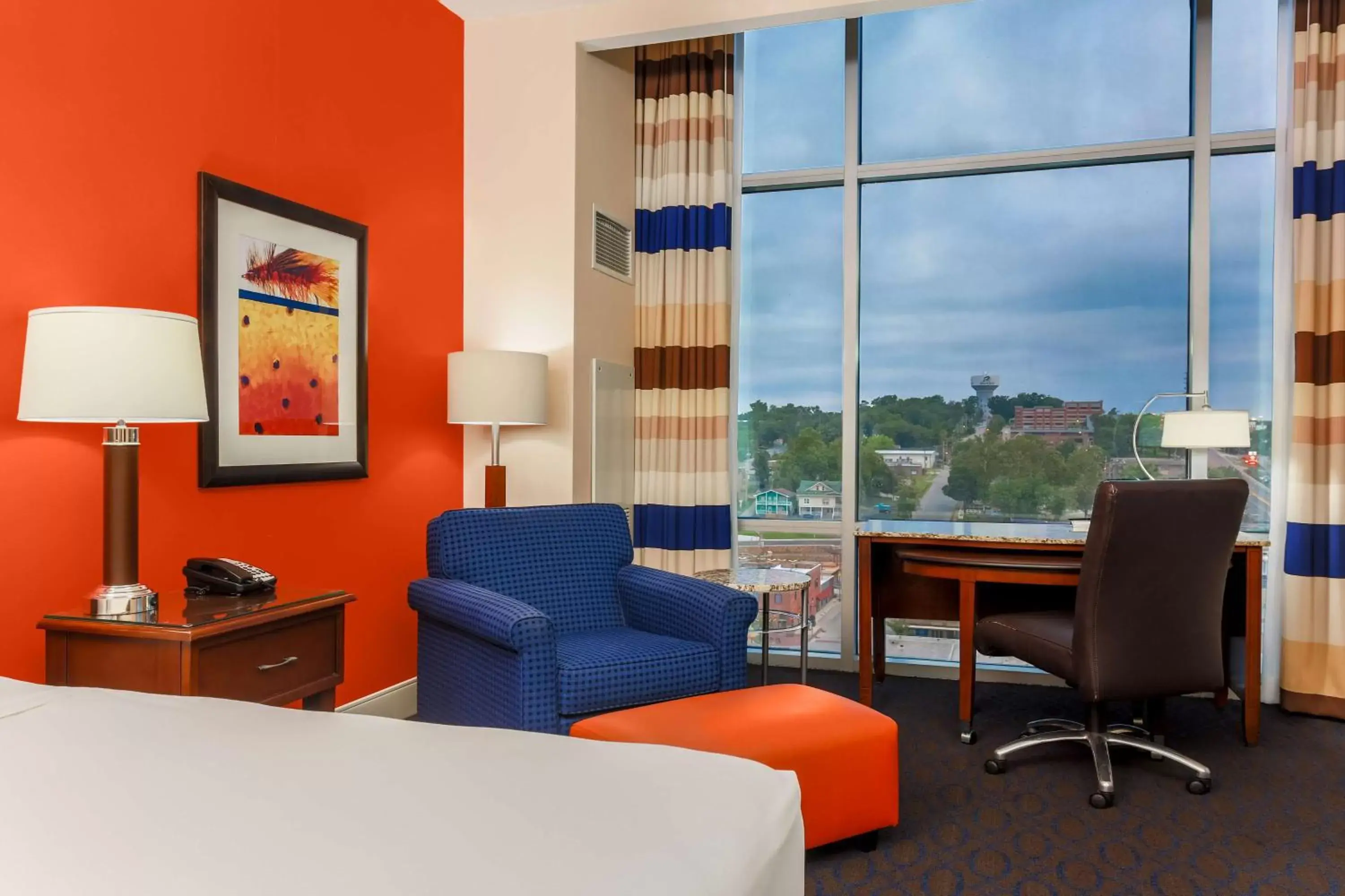 Bedroom, Seating Area in Hilton Branson Convention Center