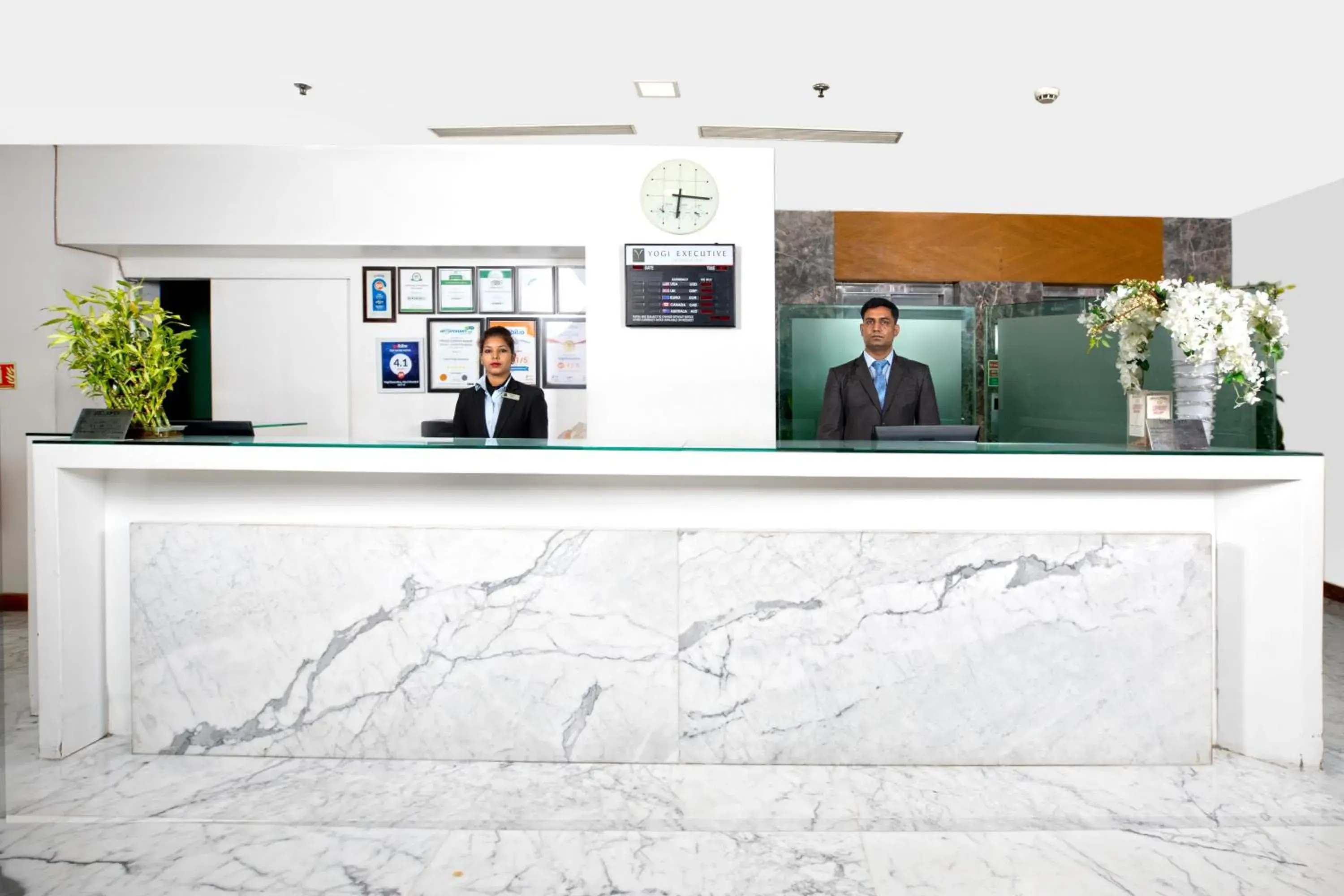 Lobby or reception, Staff in Hotel Yogi Executive