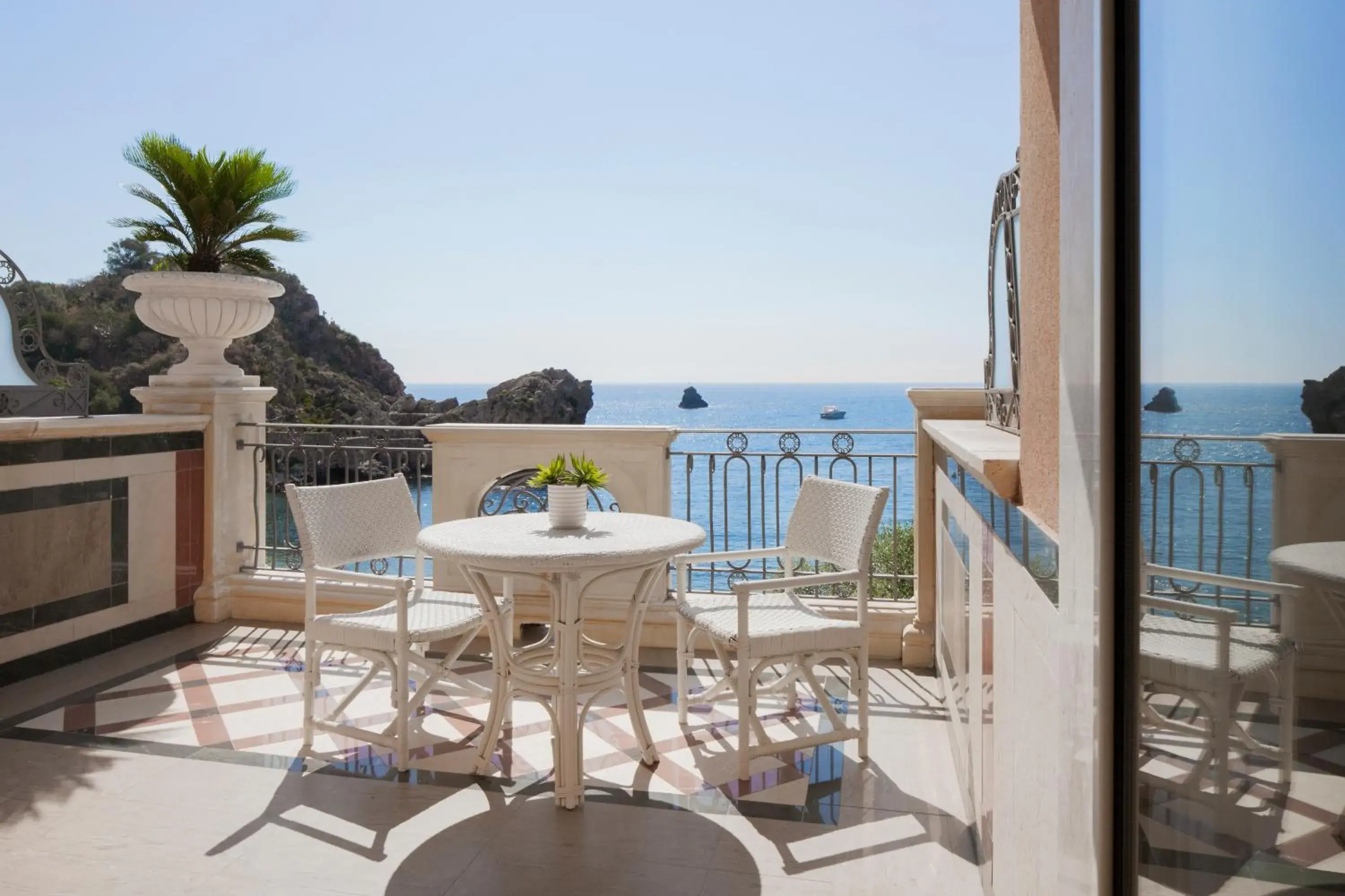 Balcony/Terrace in Grand Hotel Mazzaro Sea Palace