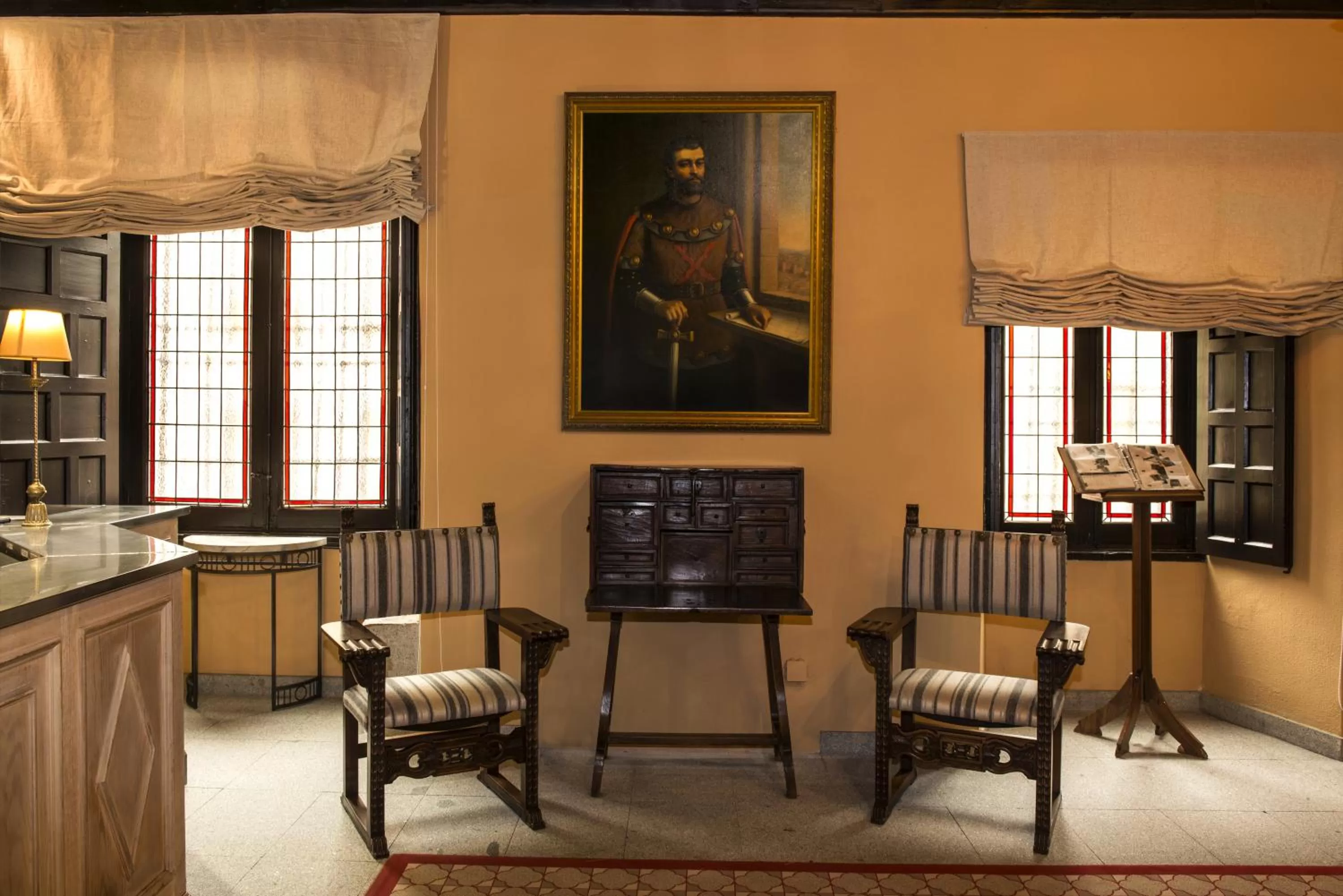 Lobby or reception in Parador de Ávila