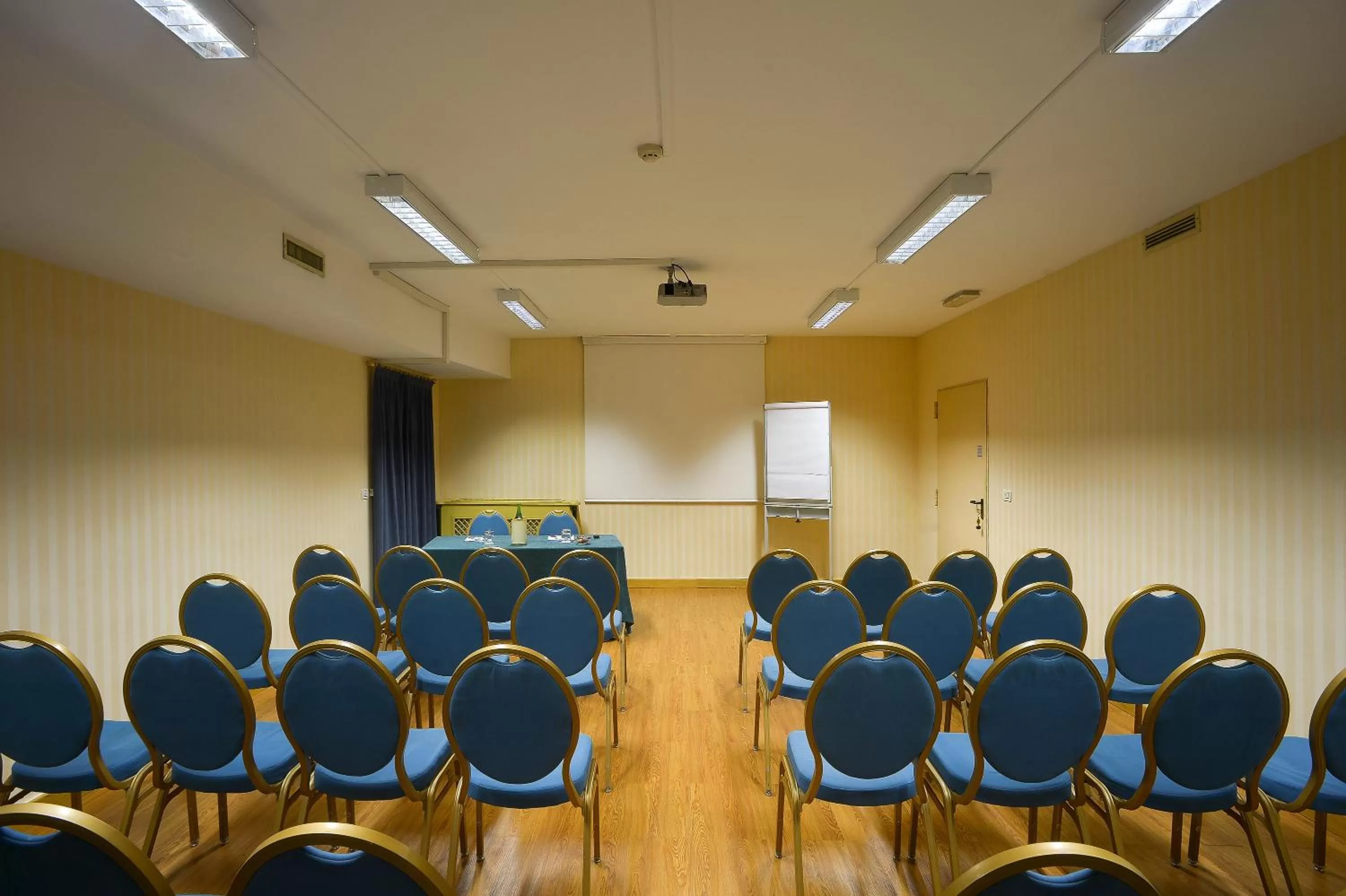 Business facilities in Zanhotel Europa