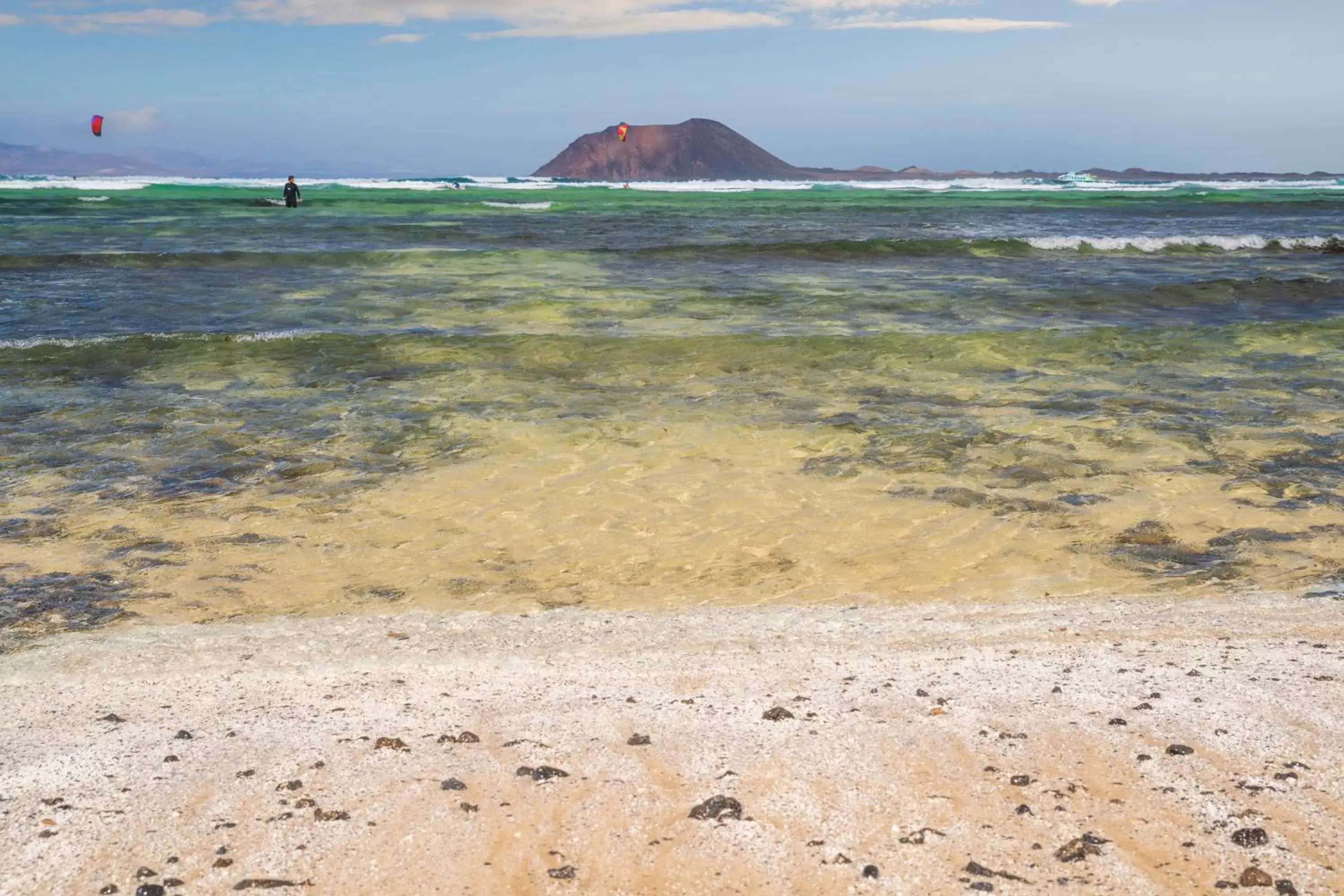 Windsurfing, Beach in Alua Suites Fuerteventura - All Inclusive