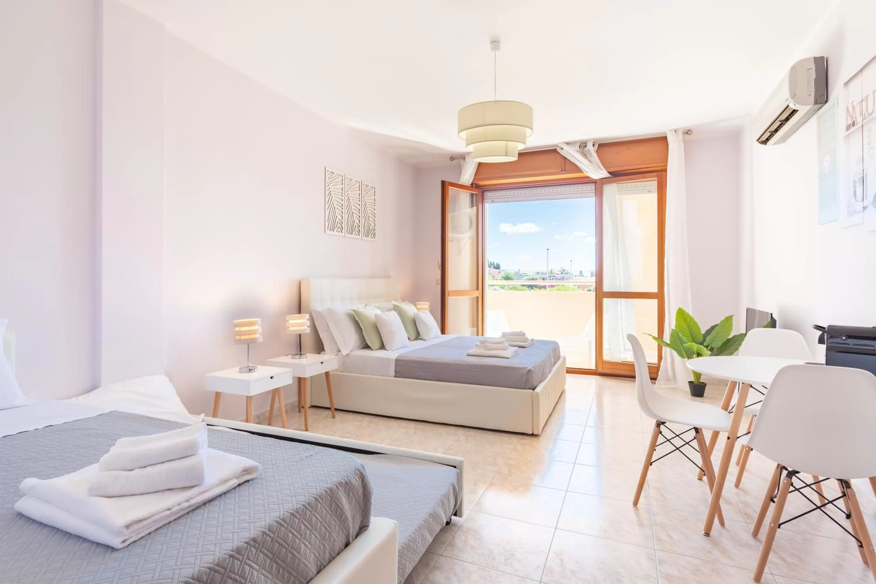 Photo of the whole room, Bed in Residenze Su Planu