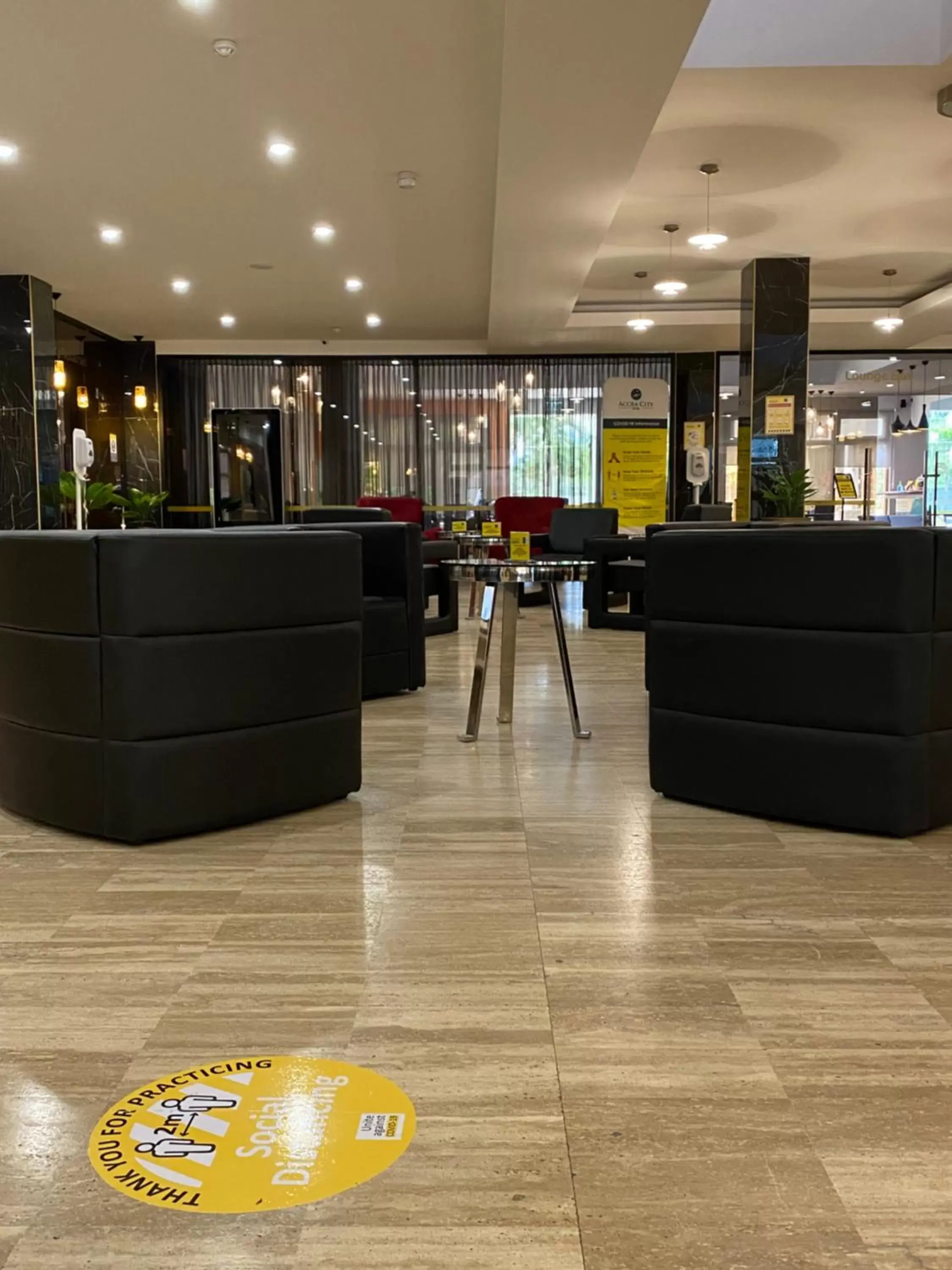 Lobby or reception in Accra City Hotel