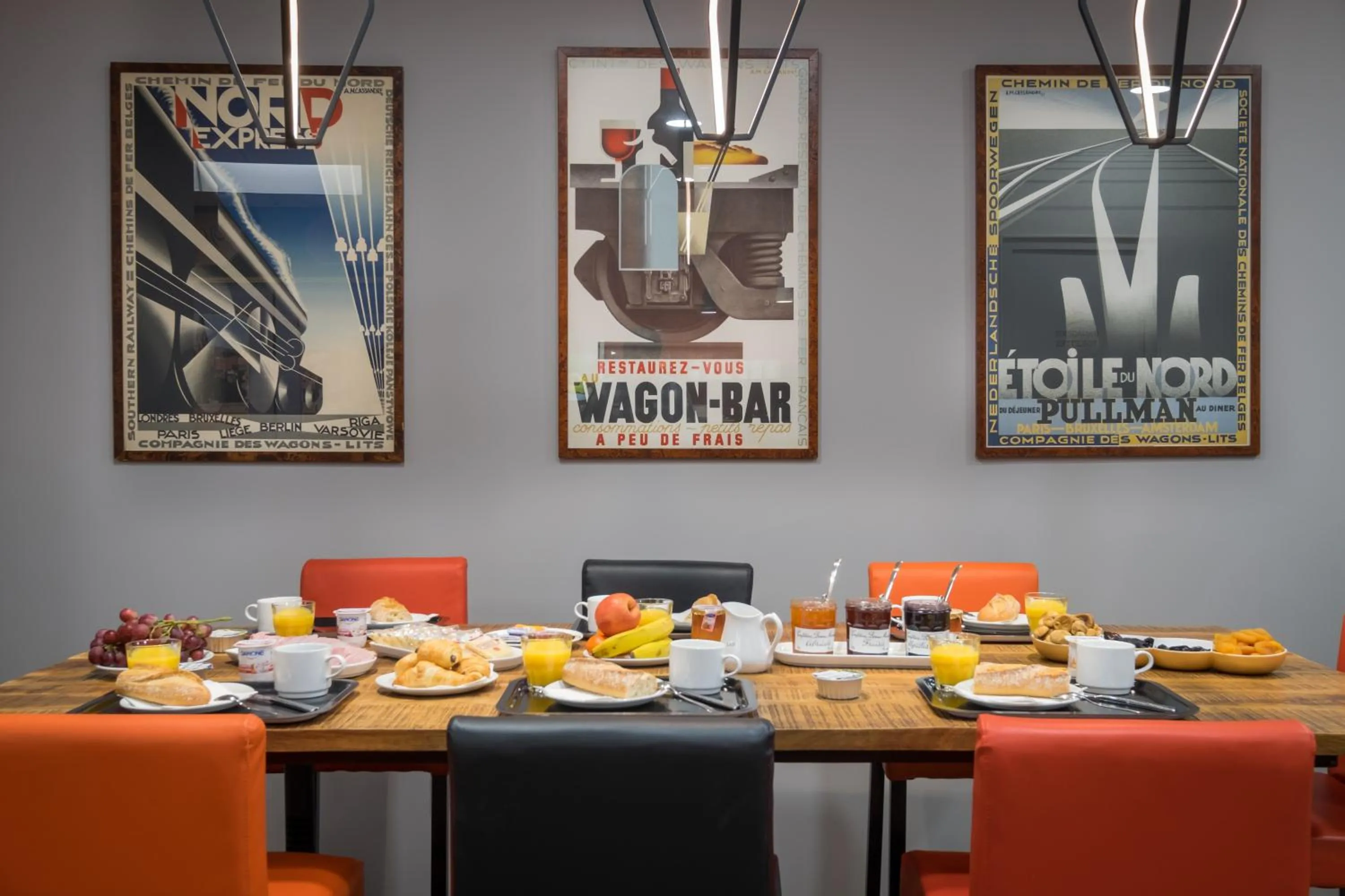 Continental breakfast in Hotel Victoria Lyon Perrache Confluence