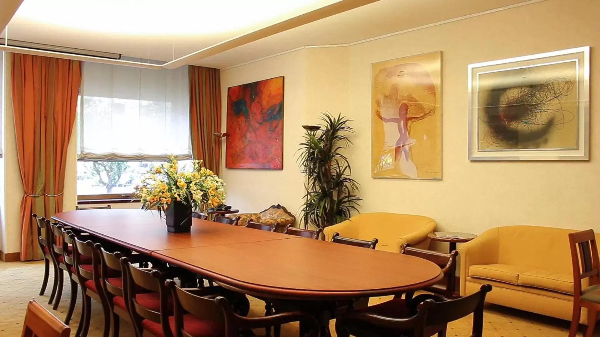Meeting/conference room in Hotel Bristol