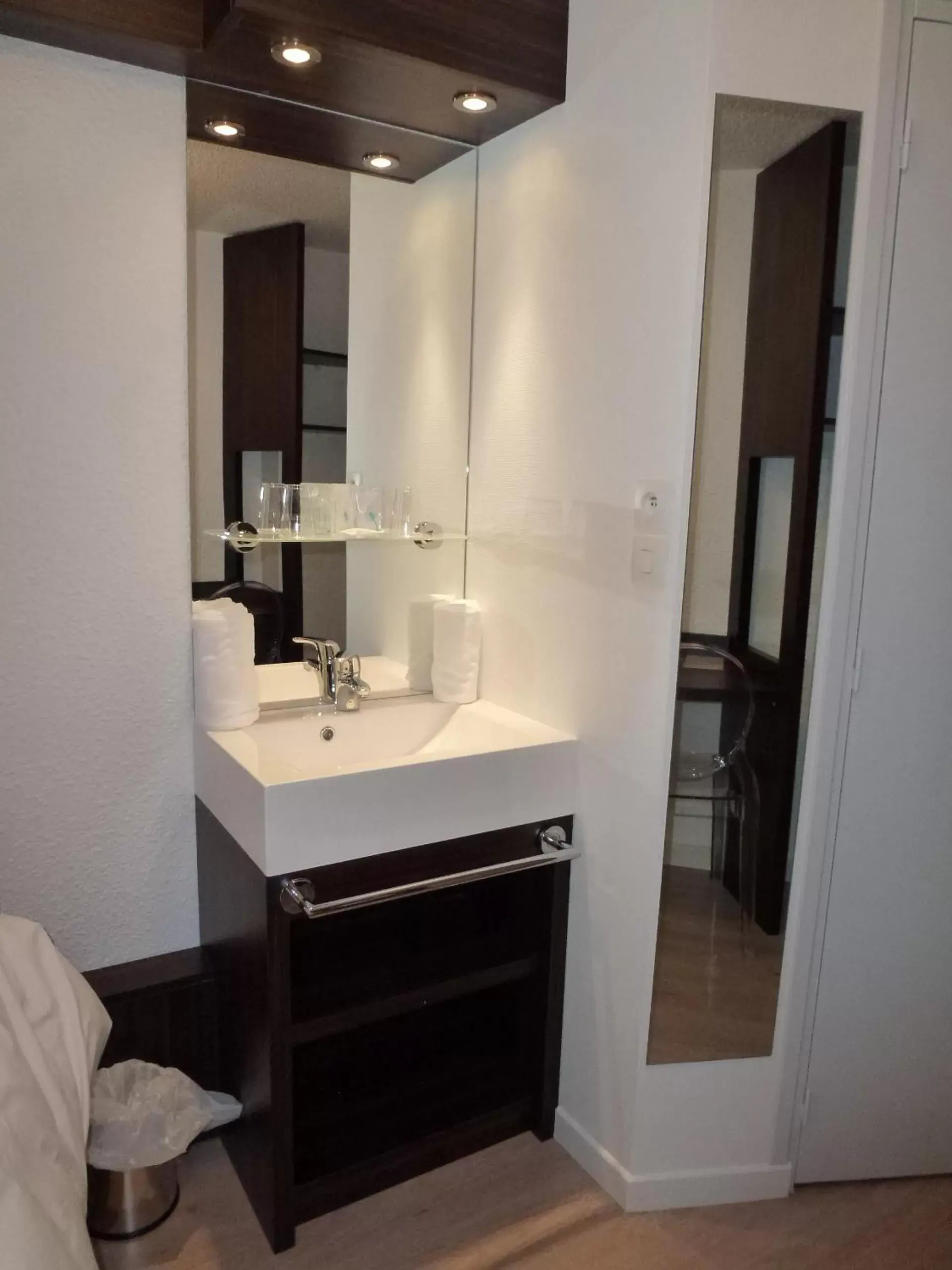 Bathroom in Hotel Primo Colmar Centre