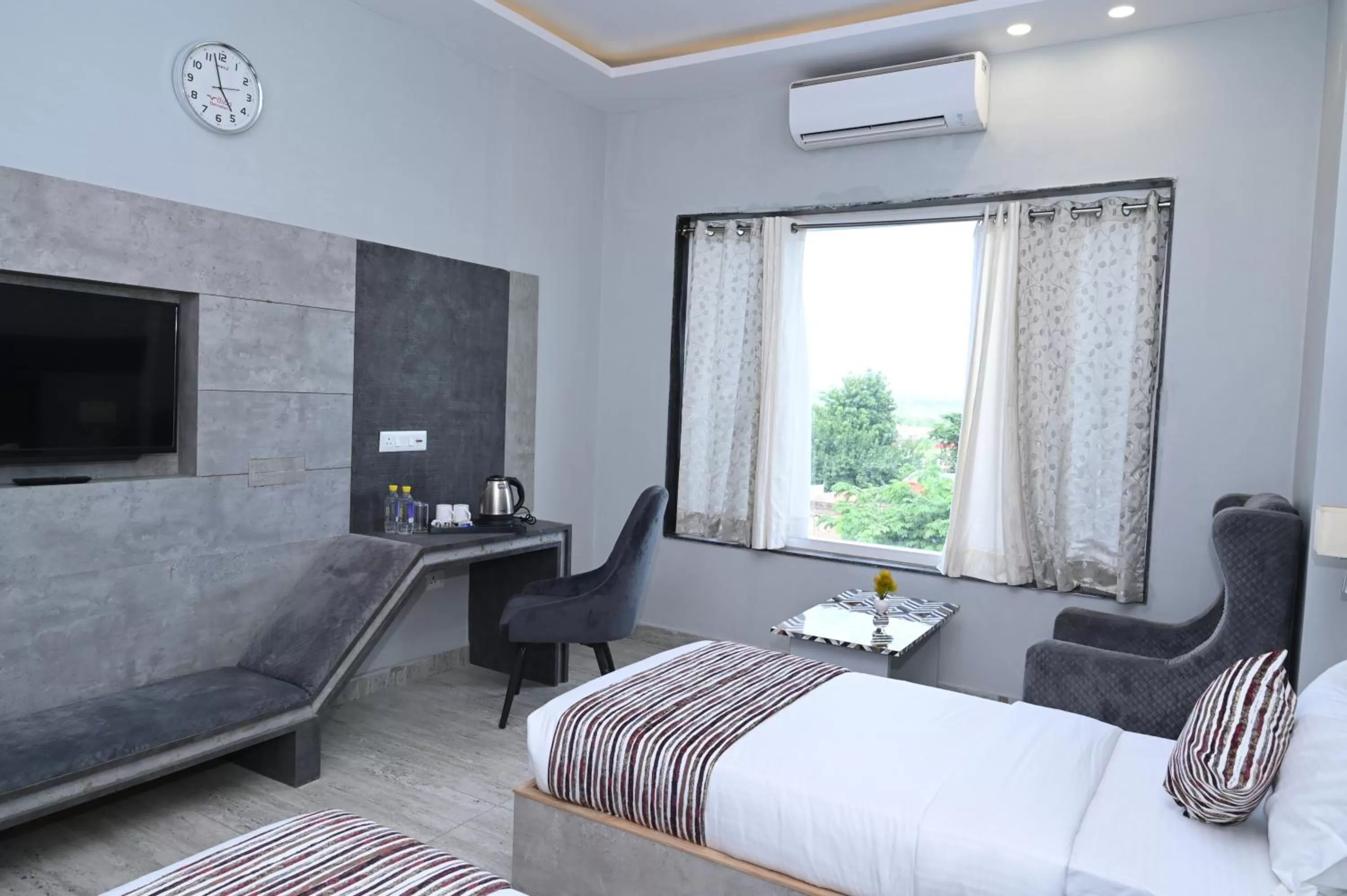 Photo of the whole room, Bed in Hotel Vasdaa Grand