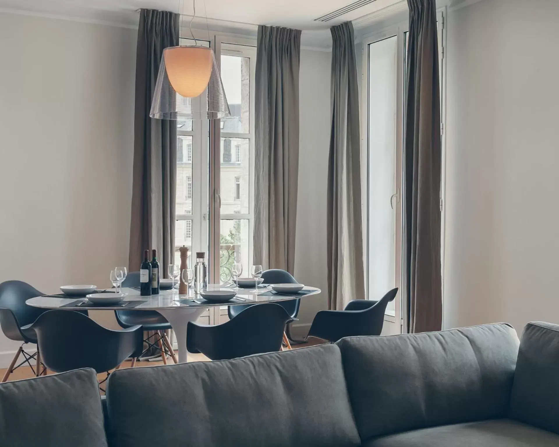 Day, Dining Area in Appartement T4 cours de l'intendance