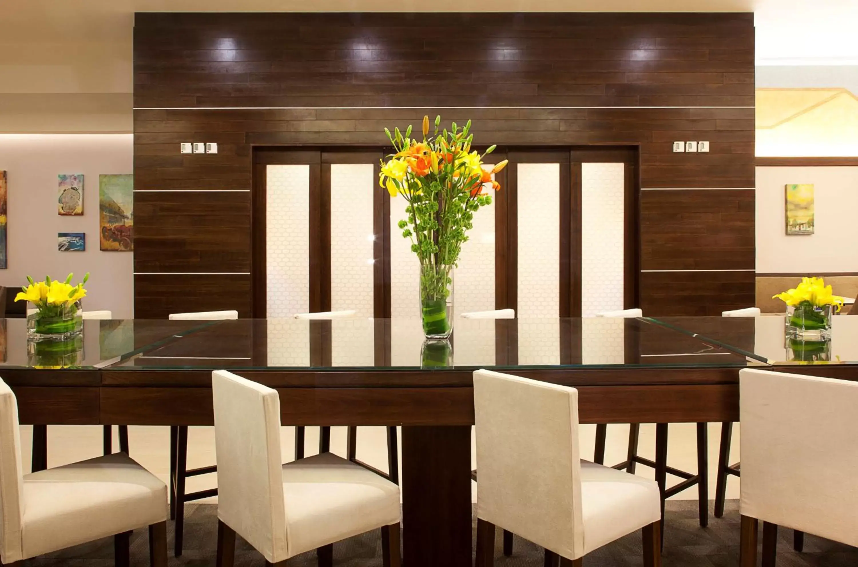 Meeting/conference room, Lounge/Bar in Hampton Inn by Hilton Silao-Aeropuerto, Mexico