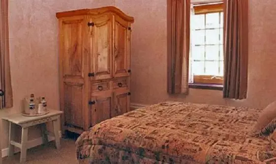 Photo of the whole room, Bed in Hotel La Fonda de Taos