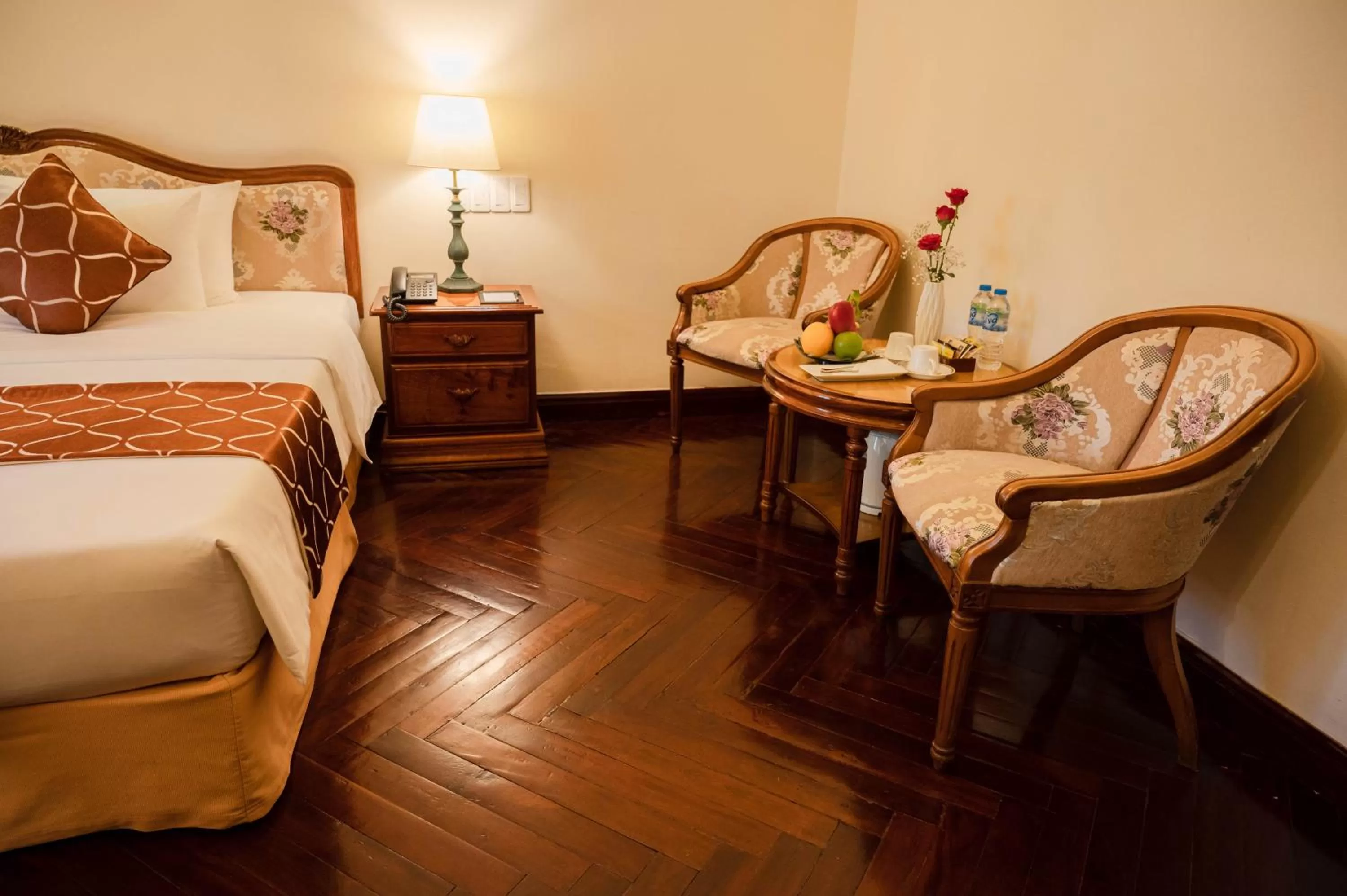 Bedroom, Bed in Hotel Grand Saigon